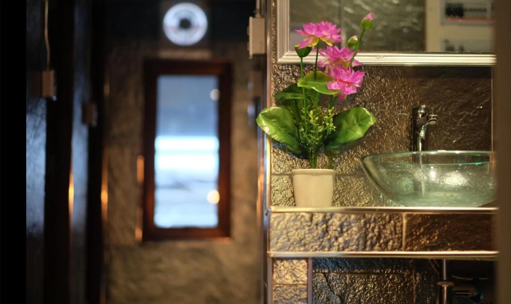 Bathroom in Phob phan Hostel