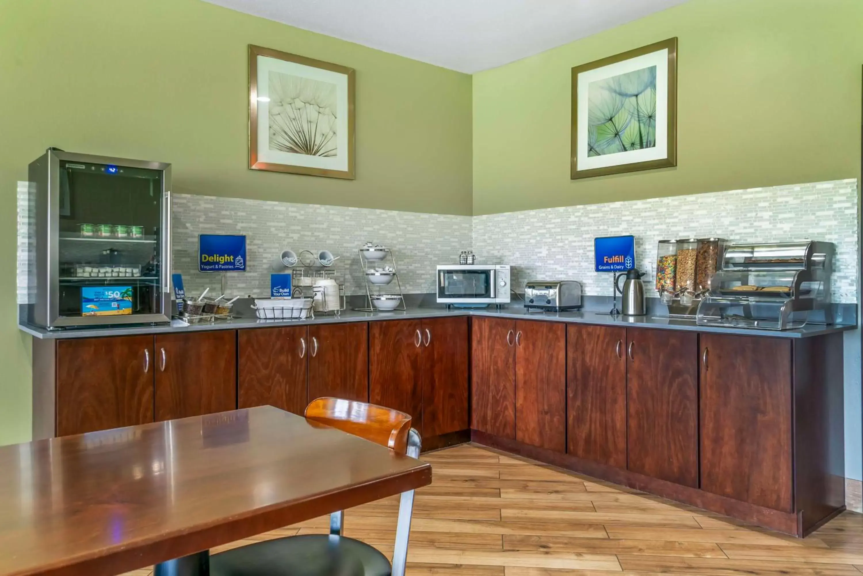 Breakfast, Restaurant/Places to Eat in Best Western Clare Hotel