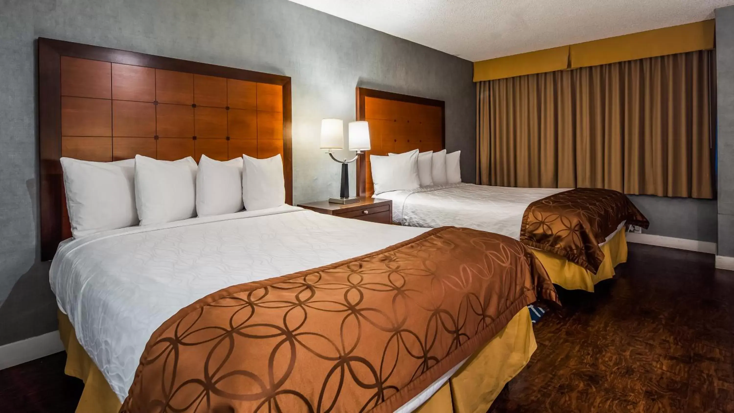 Bedroom, Bed in Best Western Inn at Palm Springs