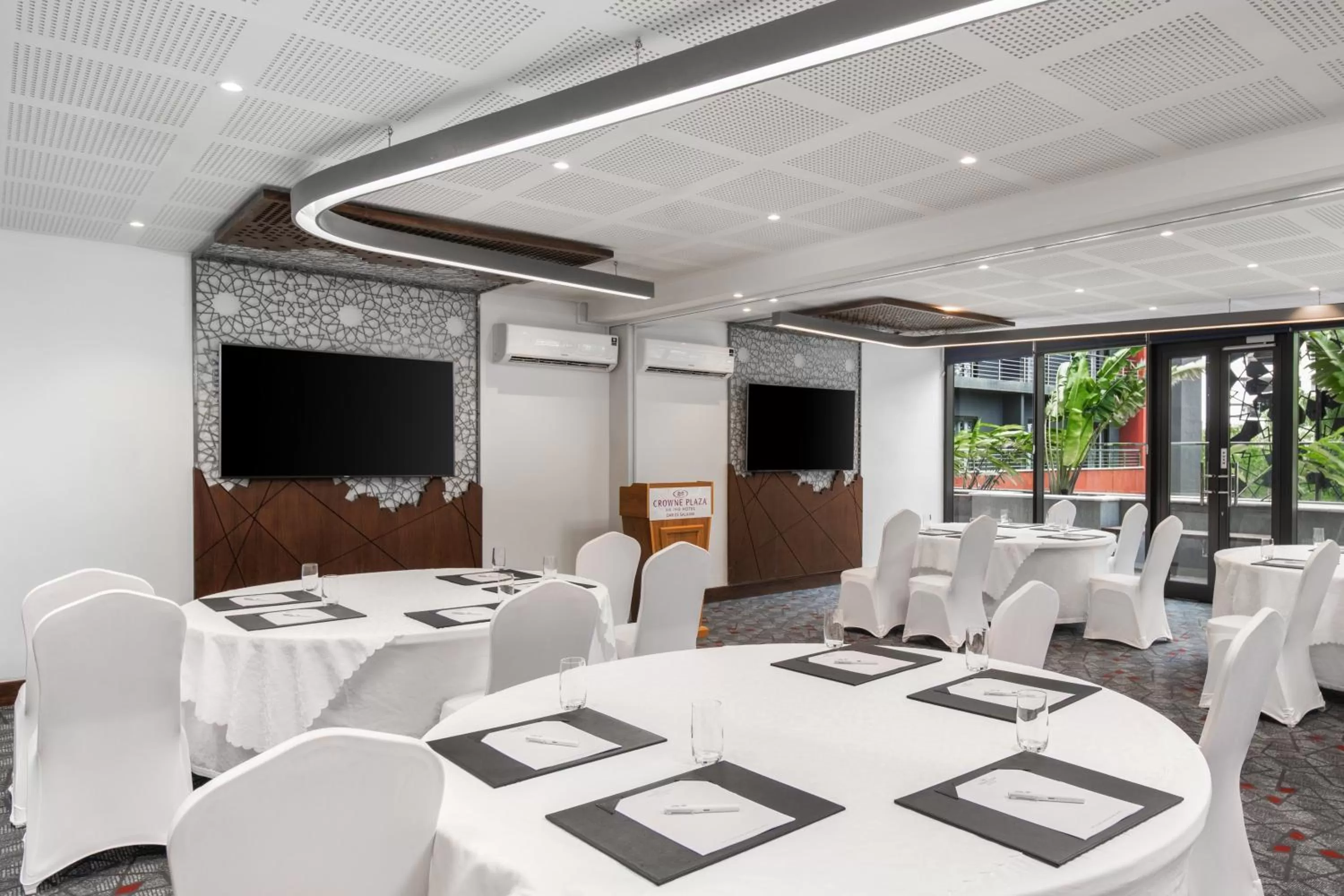 Meeting/conference room in Crowne Plaza - Dar Es Salaam by IHG