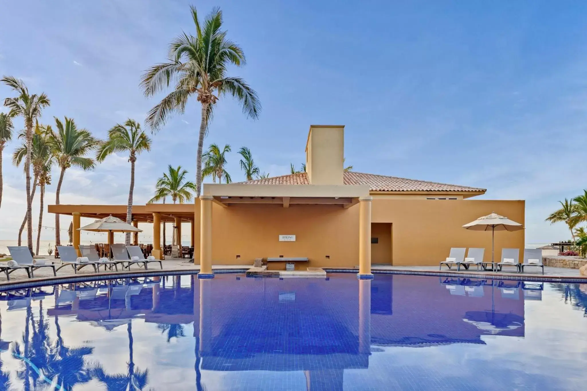 Swimming Pool in Grand Fiesta Americana Los Cabos All Inclusive Golf & Spa