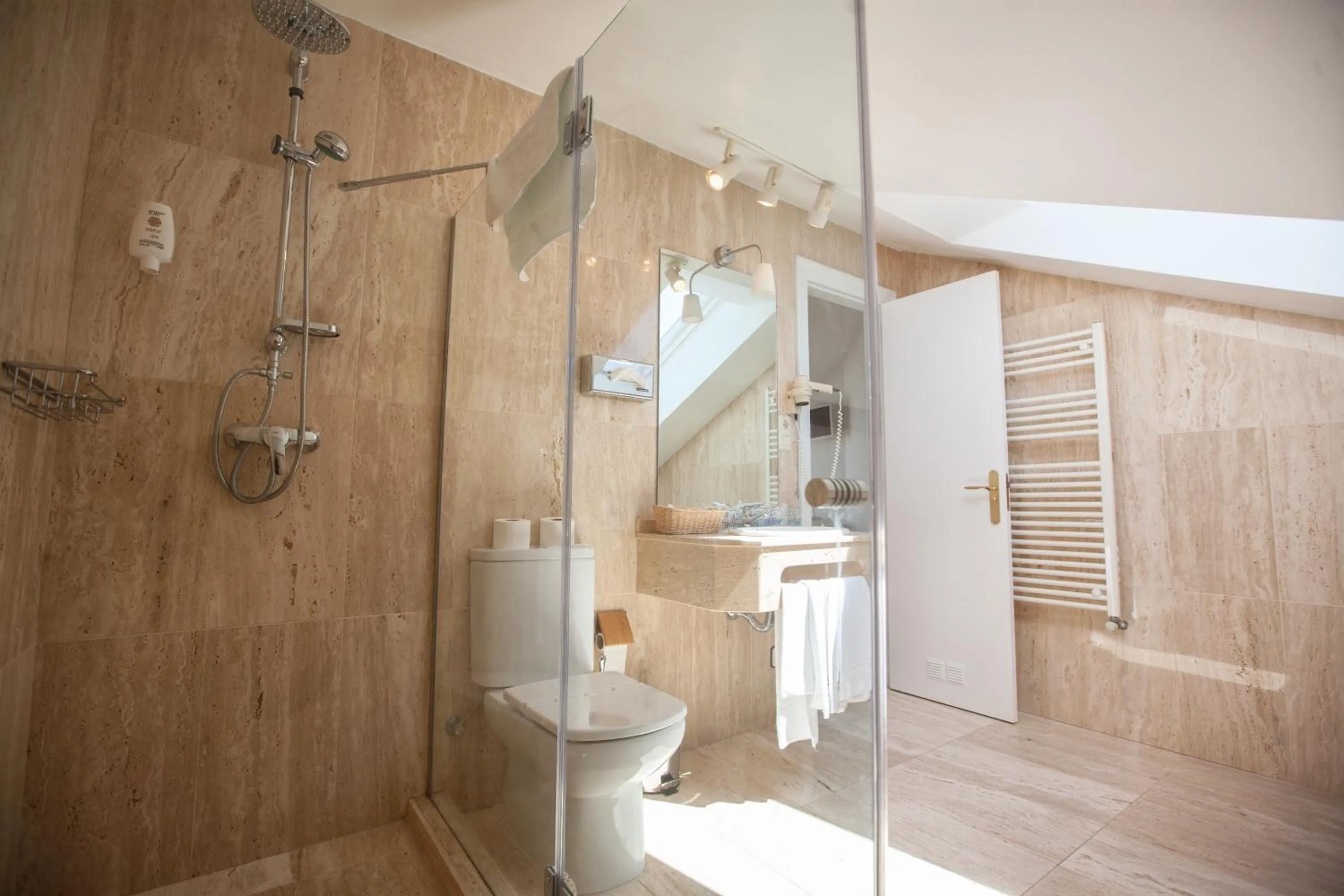 Decorative detail in Hotel Don Pepe