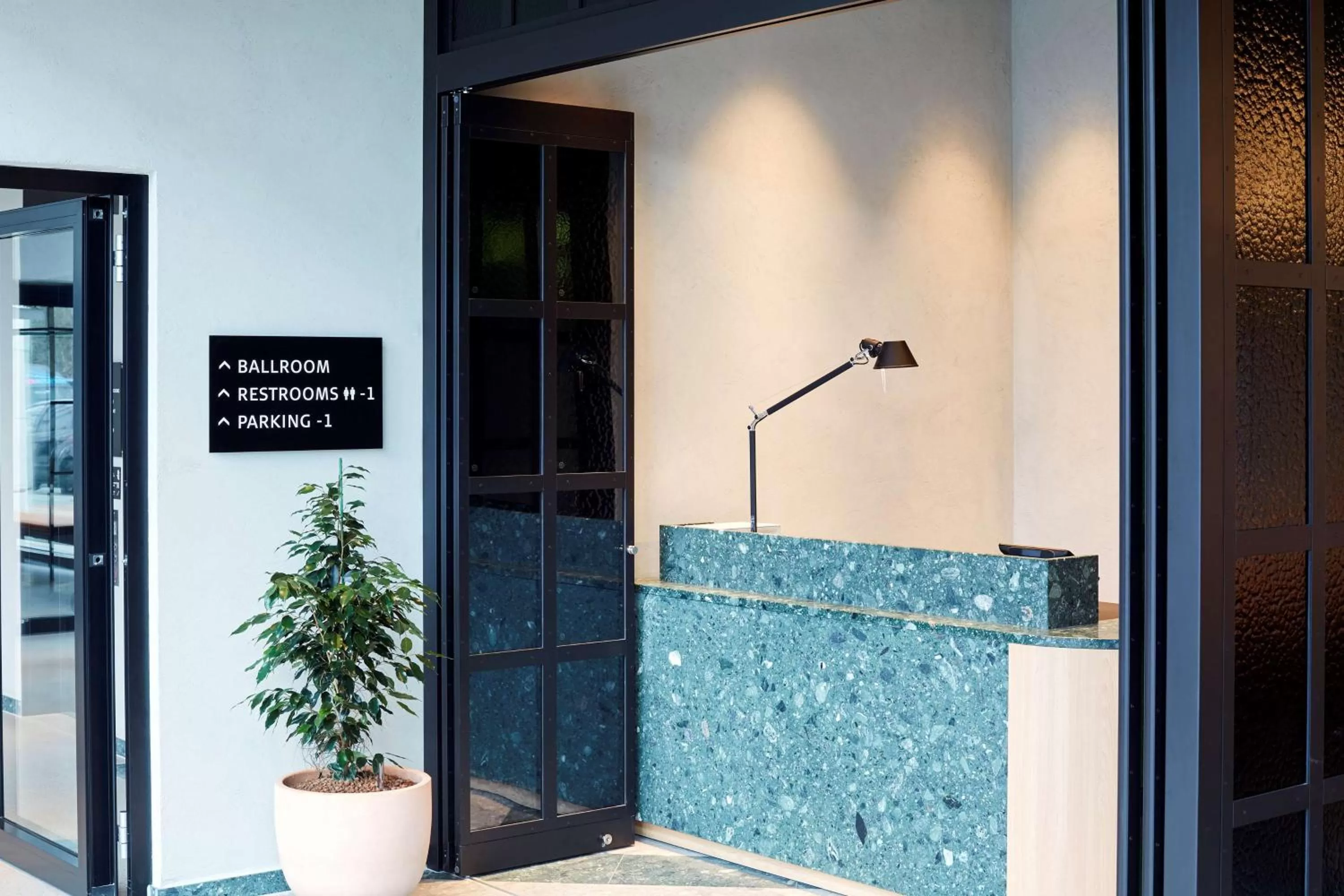 Lobby or reception in Scandic Frankfurt Hafenpark