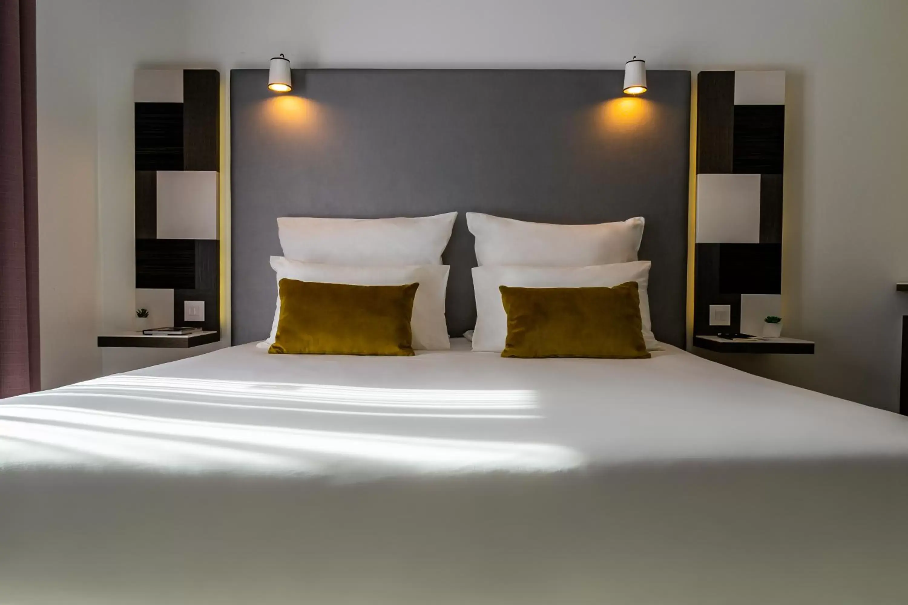 Bed in Hotel Valentina Bed in Hotel Valentina