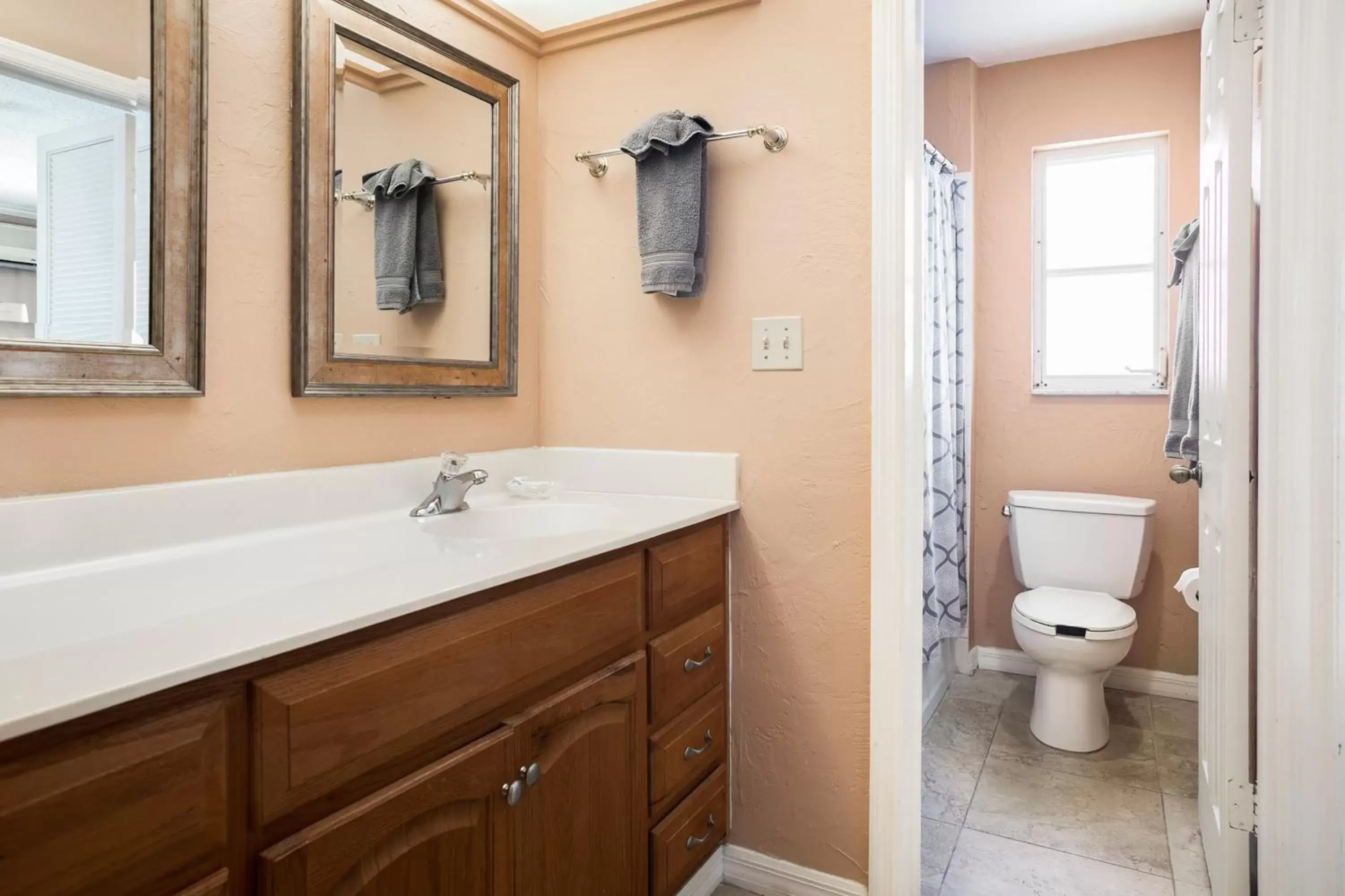 Bathroom in The BoatHouse