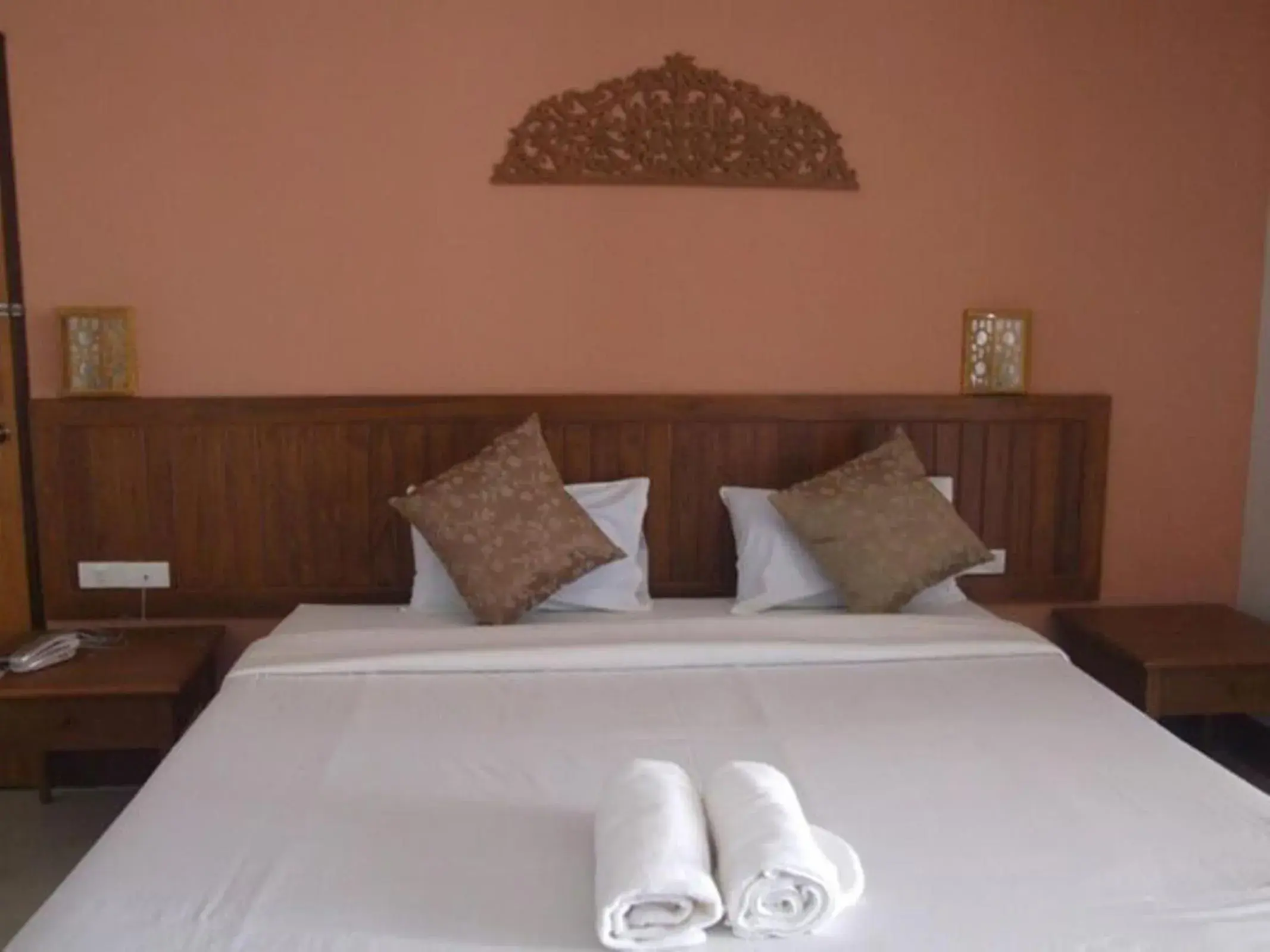 Bed in Butnamtong Hotel