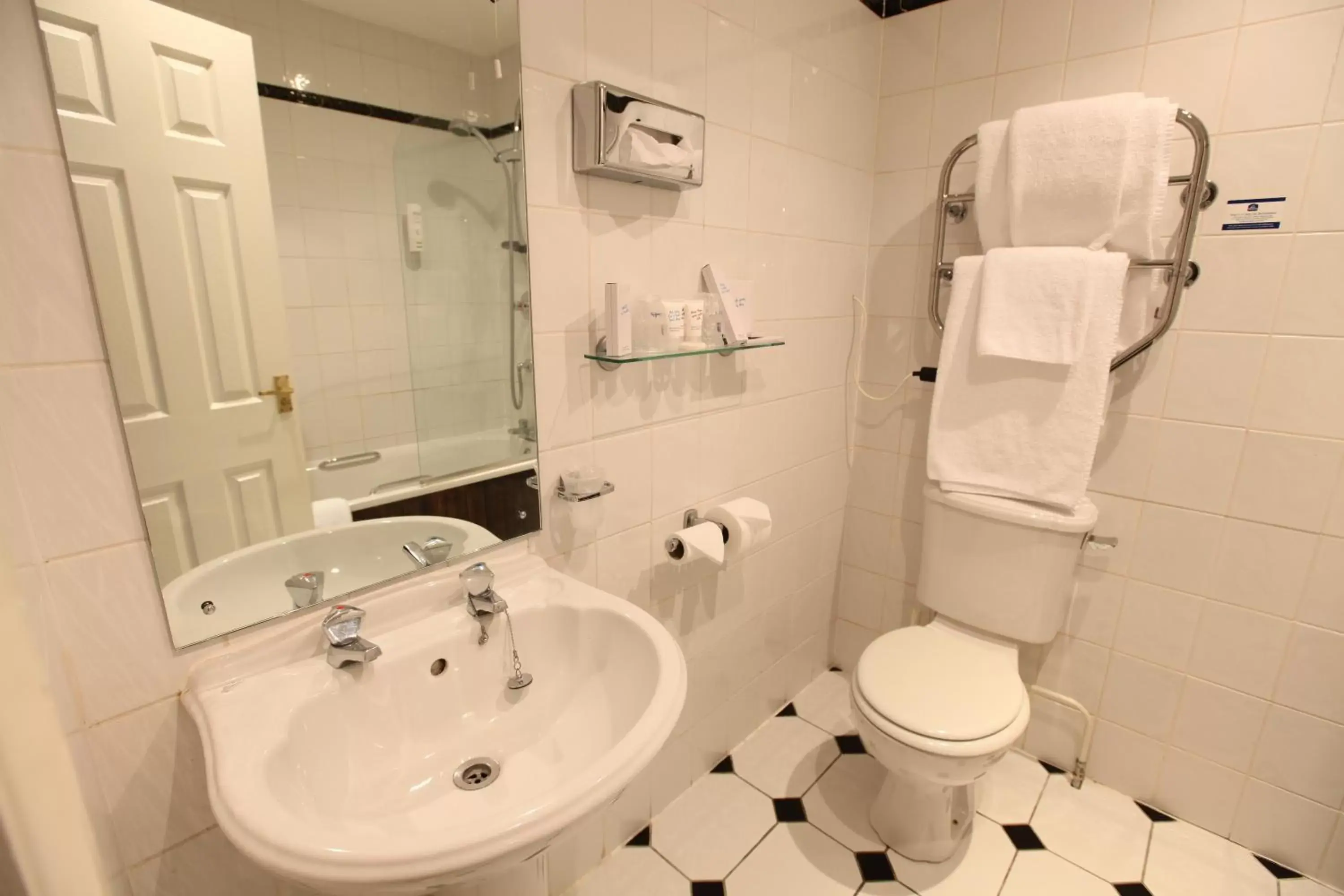 Toilet, Bathroom in The Rose & Crown Hotel, Sure Hotel Collection by Best Western