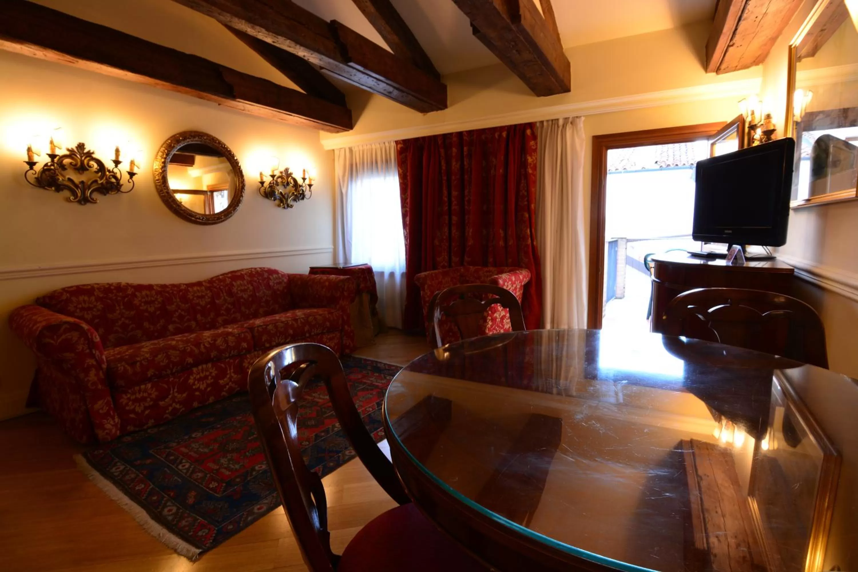 Seating area in Royal San Marco Hotel