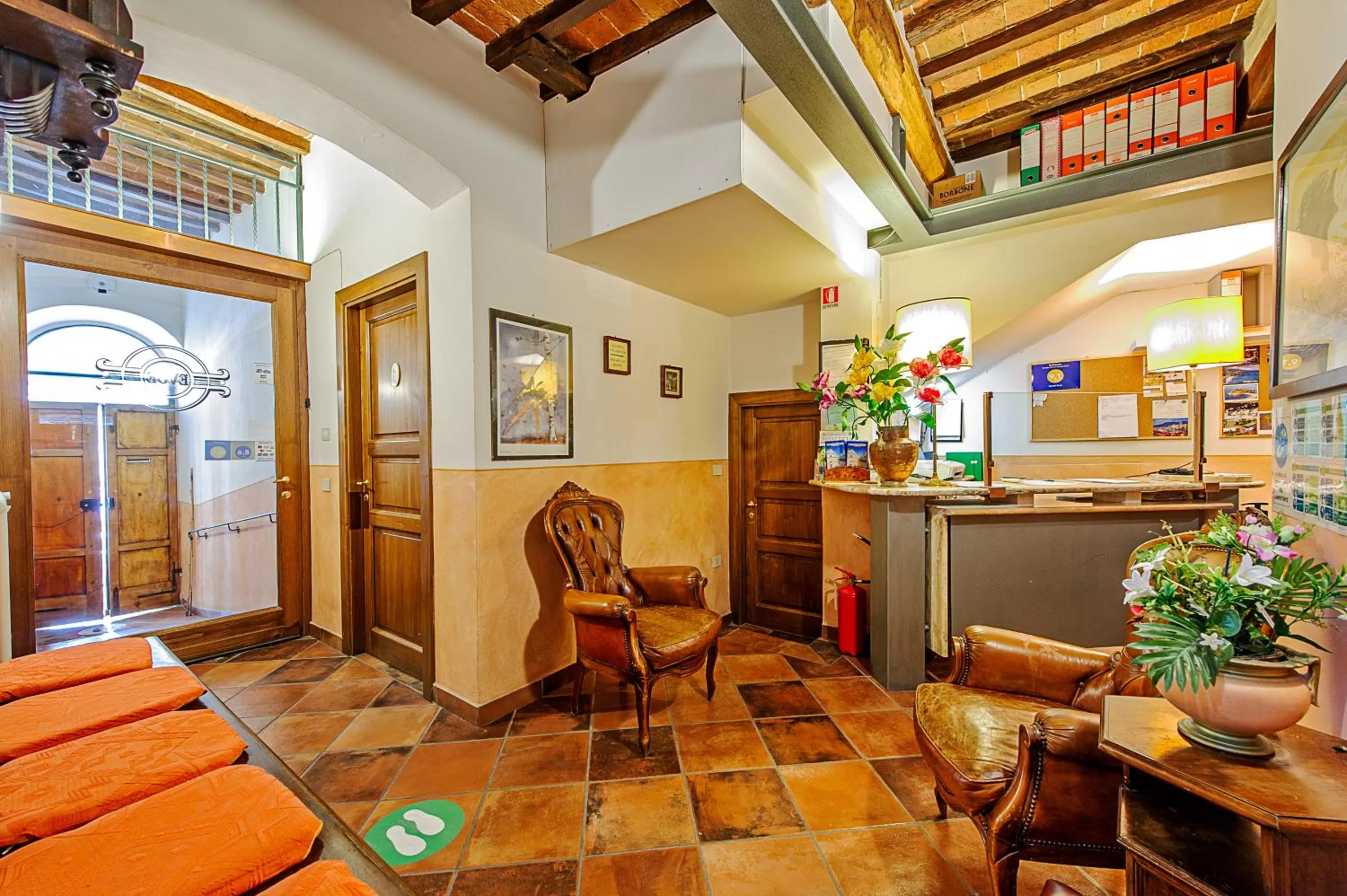 Lobby or reception in Meublè Evoè