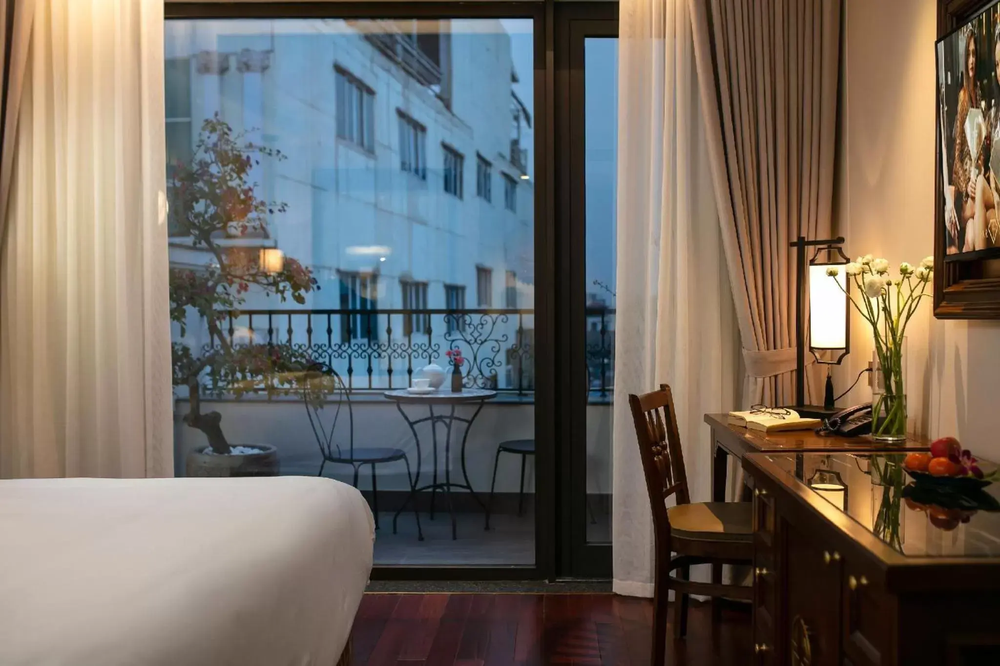 Patio, Bed in Lucien Hanoi Lakeside Hotel & Rooftop Patio, Bed in Lucien Hanoi Lakeside Hotel & Rooftop