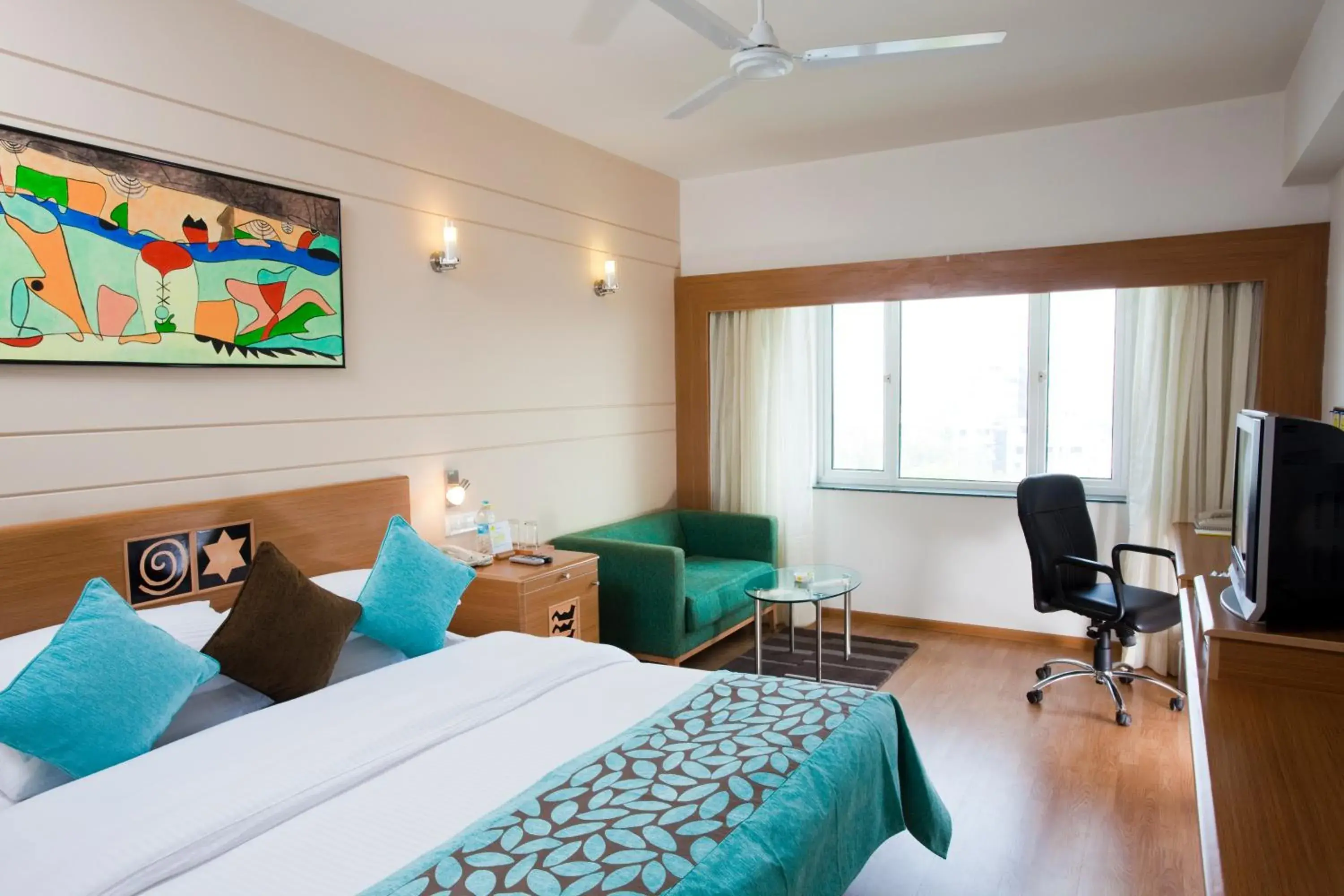 Bedroom in Lemon Tree Hotel, Ahmedabad