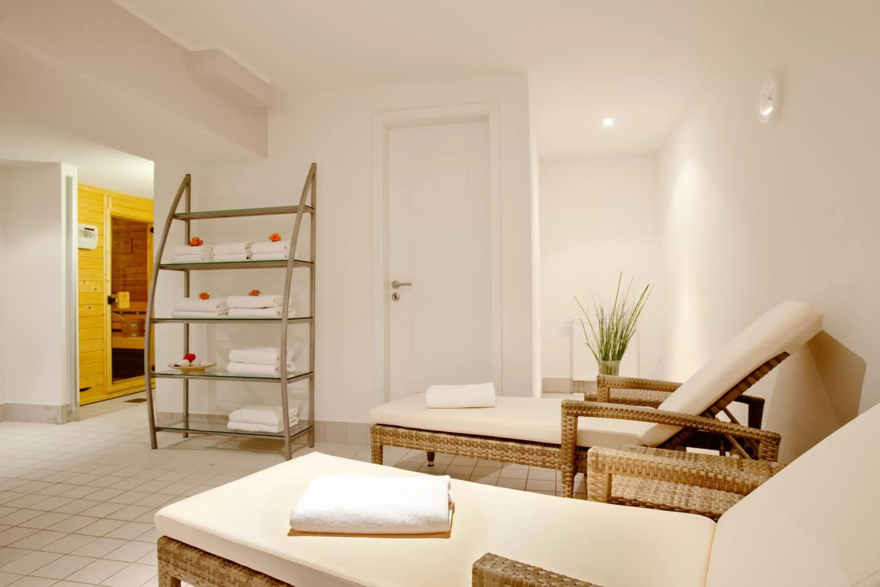 Sauna, Bed in Batschari Palais Baden-Baden Sauna, Bed in Batschari Palais Baden-Baden