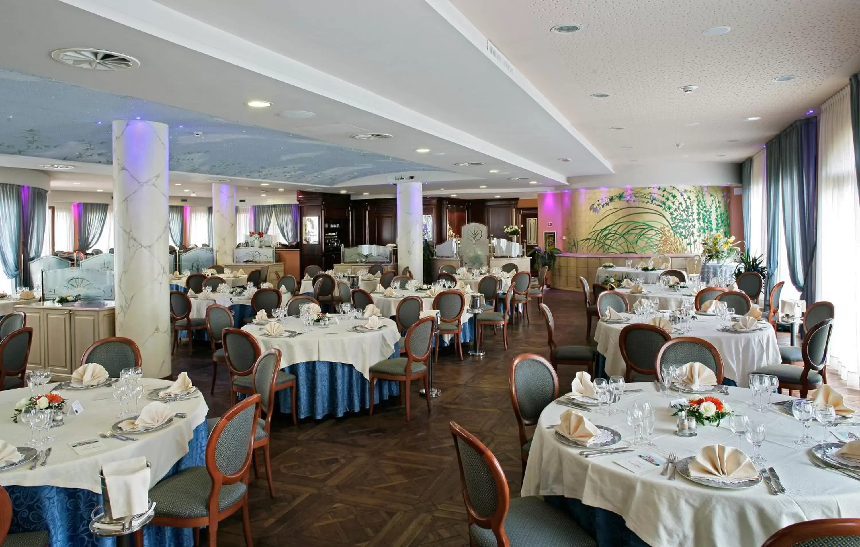 Restaurant/Places to Eat in Hotel il Castelletto