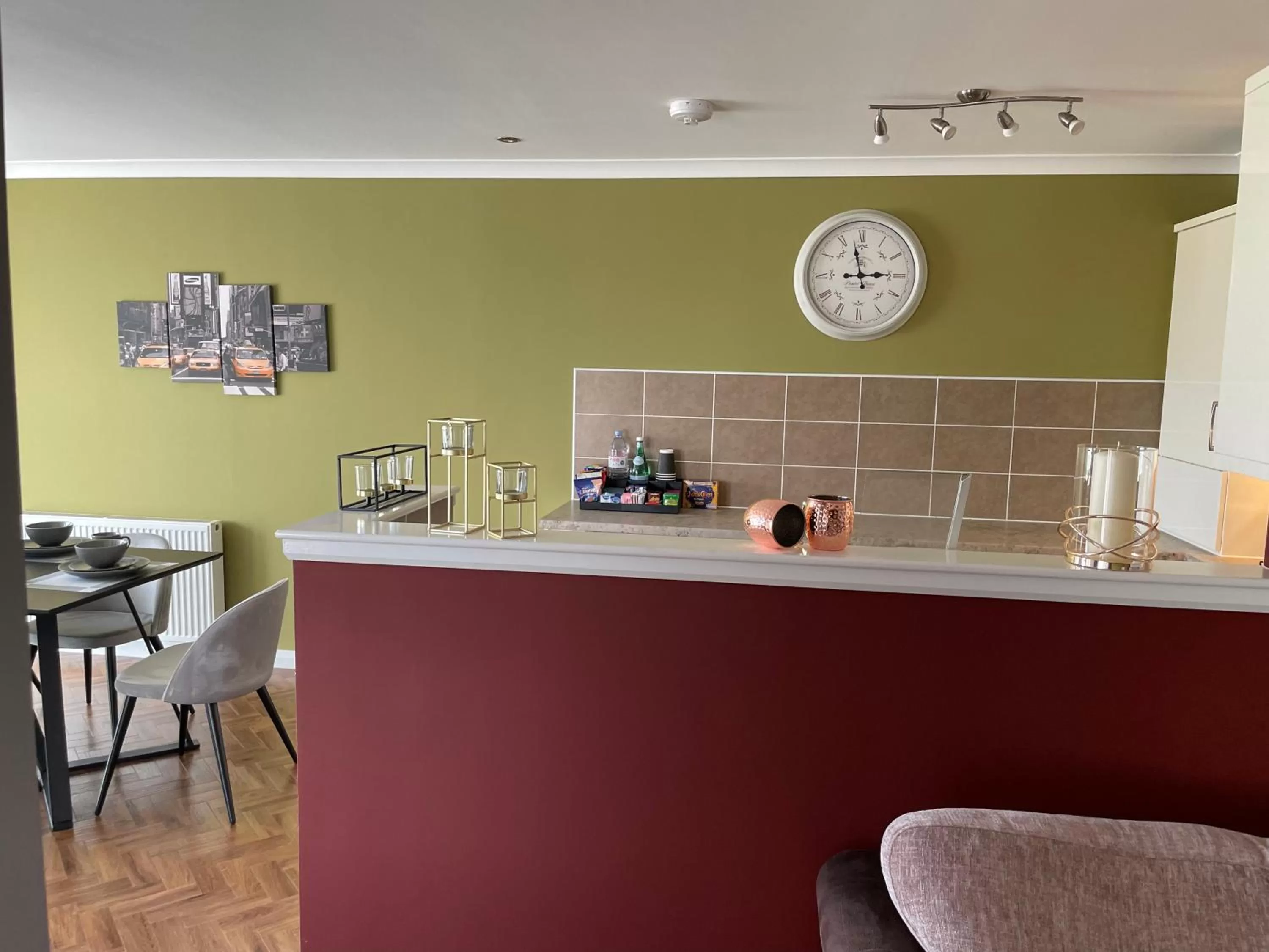 Kitchen or kitchenette in 19th Hole Hotel, Carnoustie