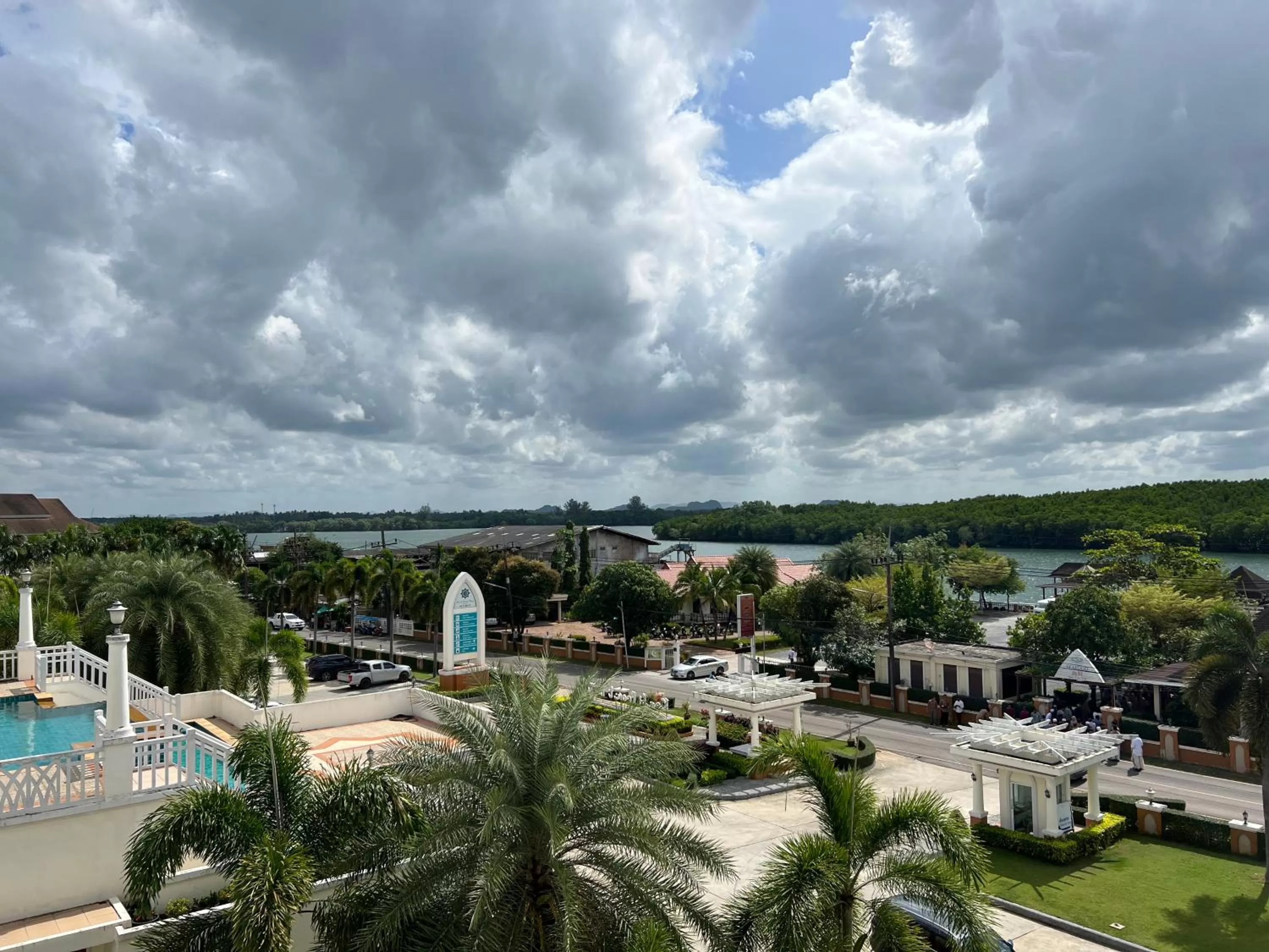 Krabi Front Bay Resort
