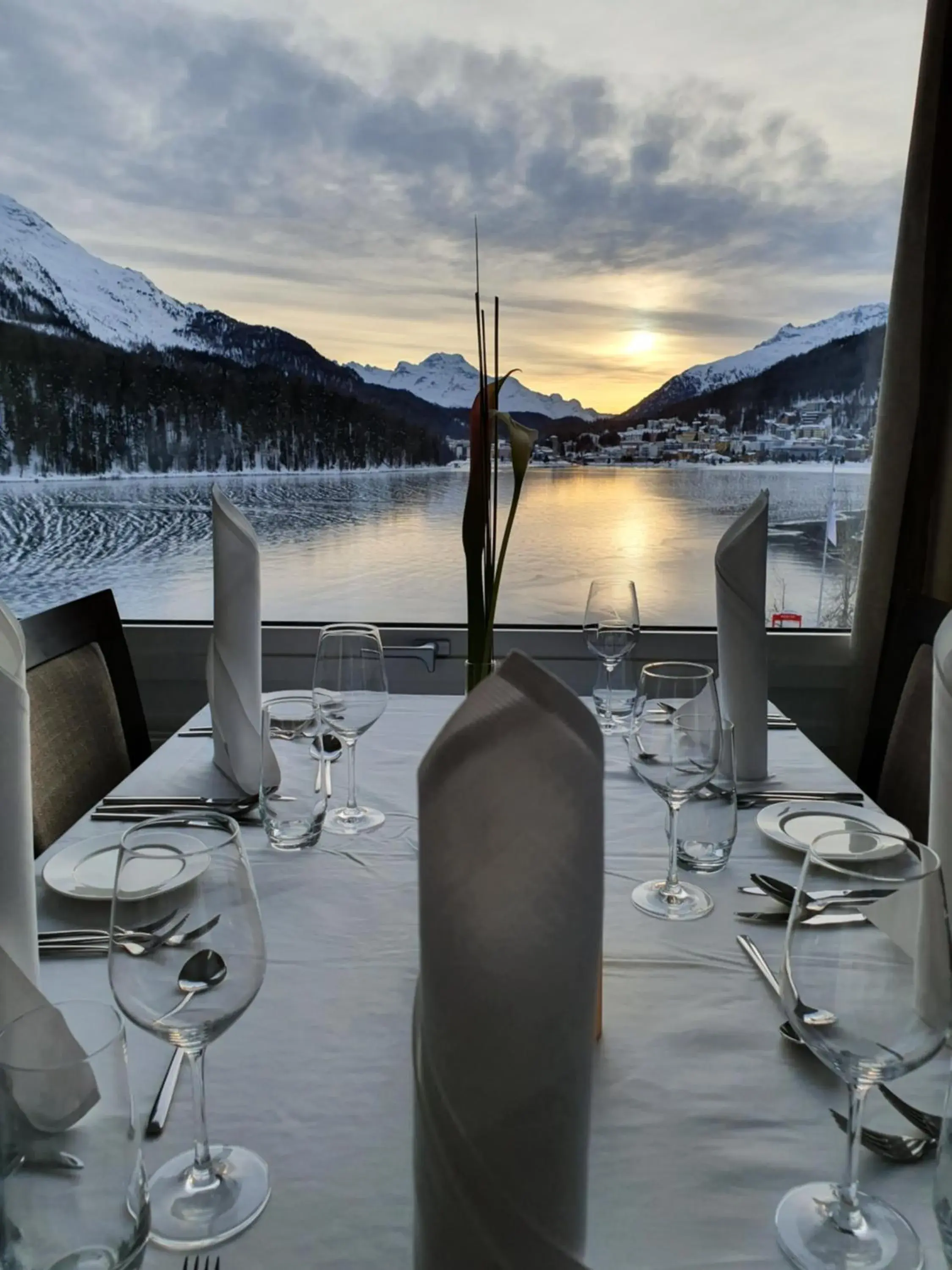 Restaurant/Places to Eat in Hotel Waldhaus am See