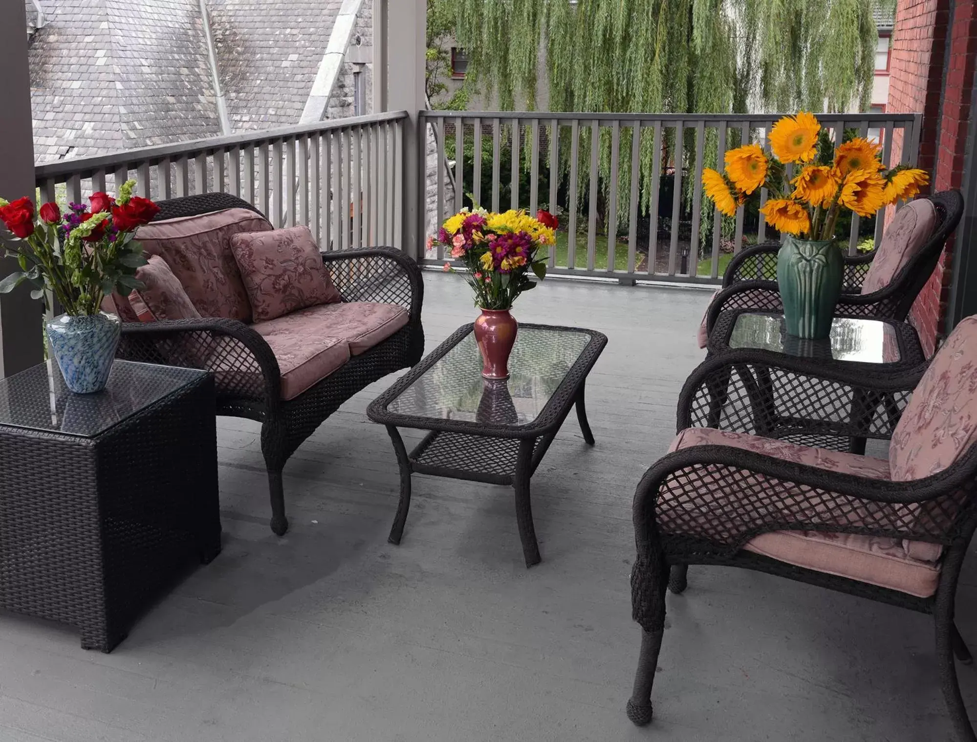 Property building in The Inn on Ferry Street Property building in The Inn on Ferry Street