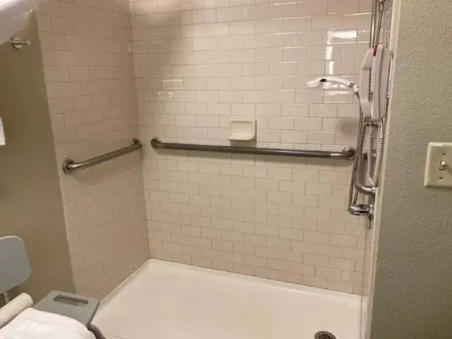 Shower, Bathroom in Stonewall Resort