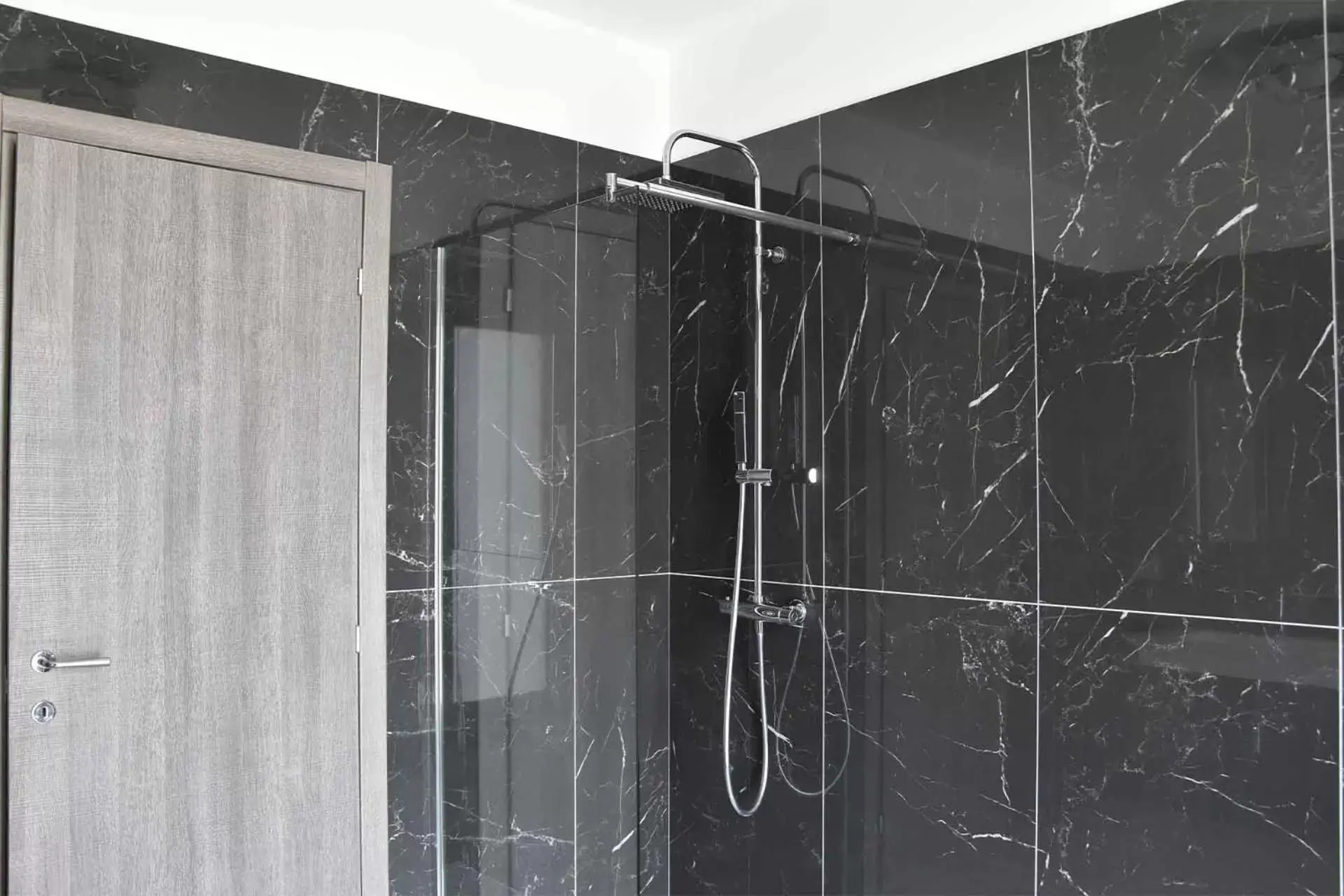 Shower, Bathroom in Il Riccio e la Castagna - Country House