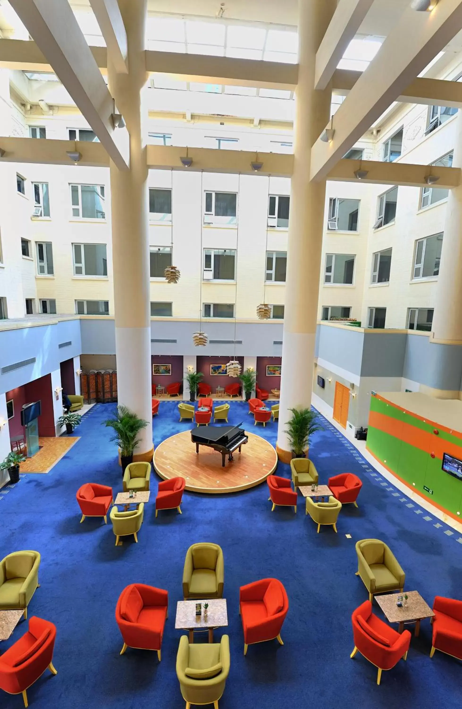 Lounge or bar in Beijing XinQiao Hotel Lounge or bar in Beijing XinQiao Hotel