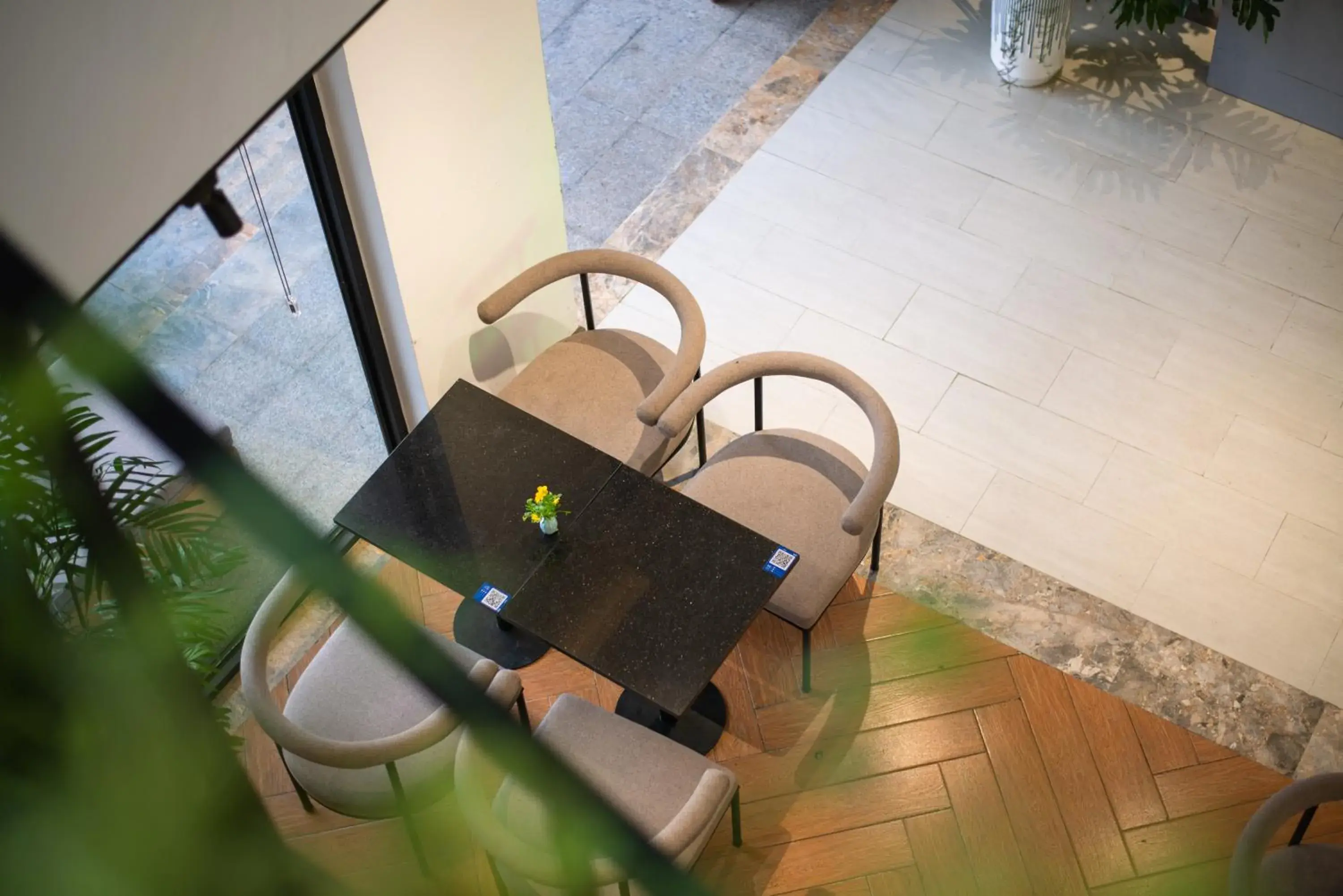 Restaurant/places to eat in Tasme Hotel Restaurant/places to eat in Tasme Hotel