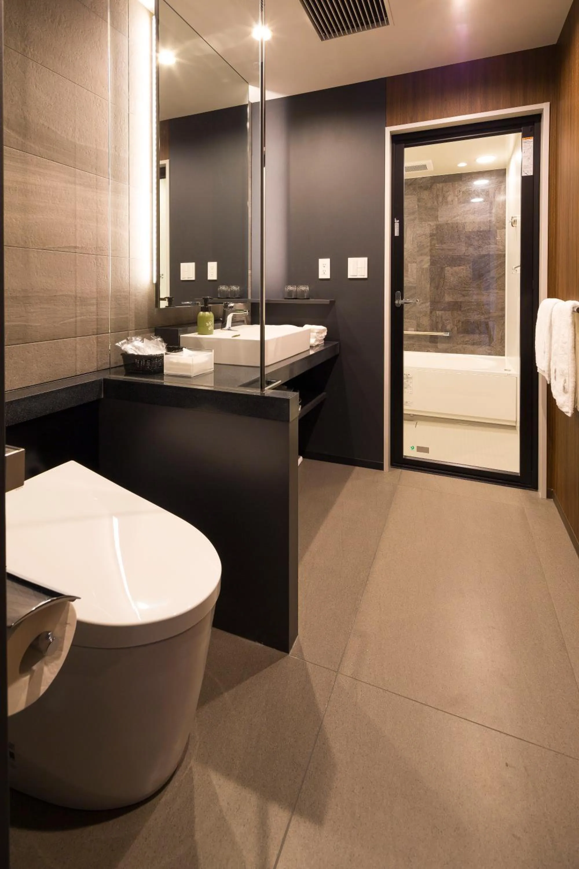 Toilet in Hotel Granbinario Komatsu