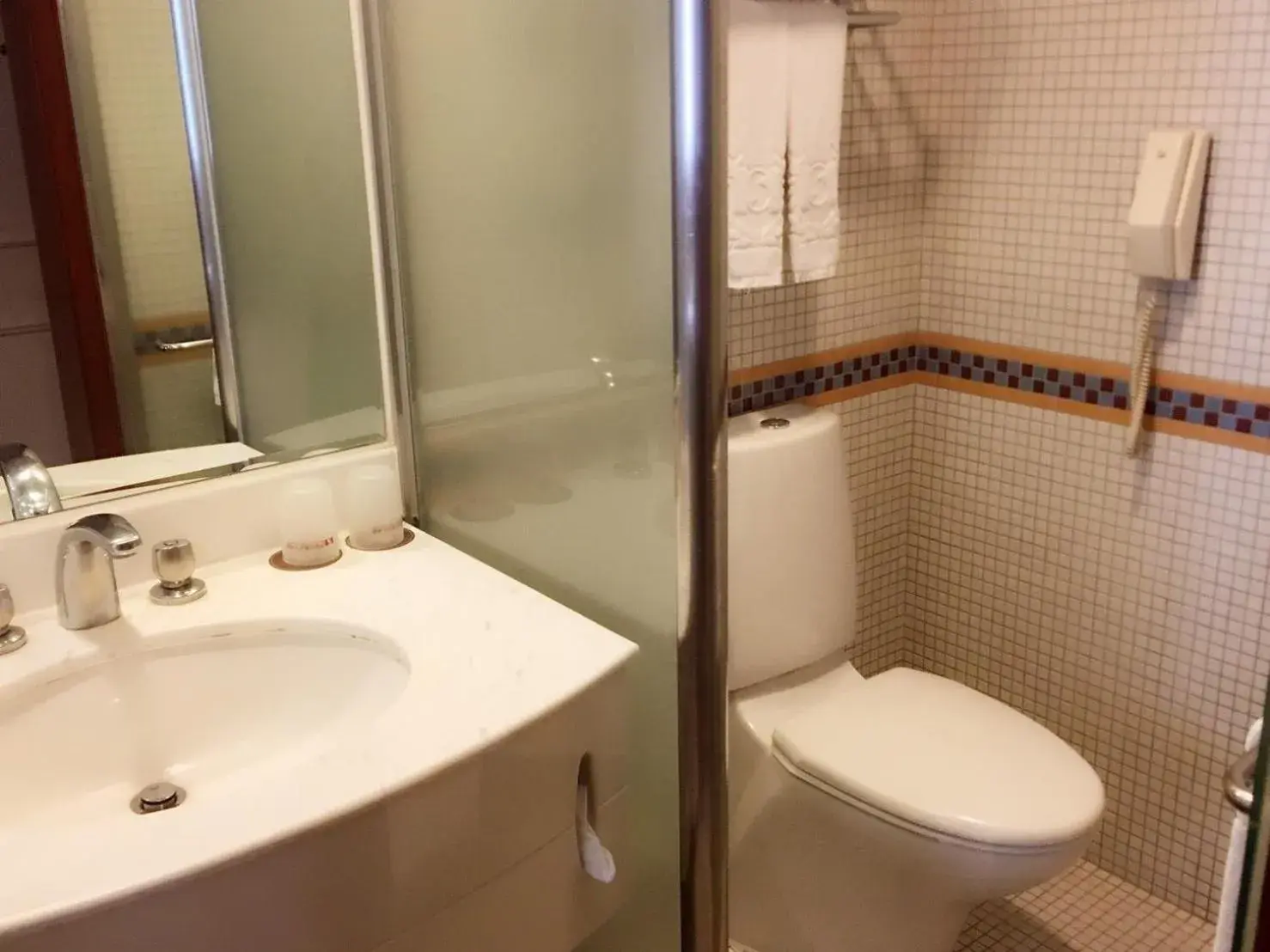 Bathroom in Charming City Hotel Hualien