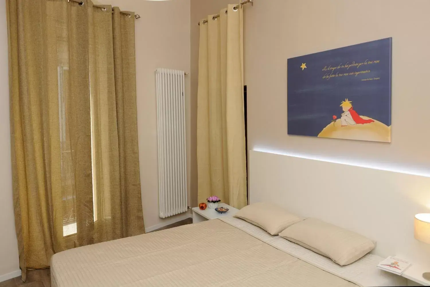 Photo of the whole room, Bed in Il Piccolo Principe B&B
