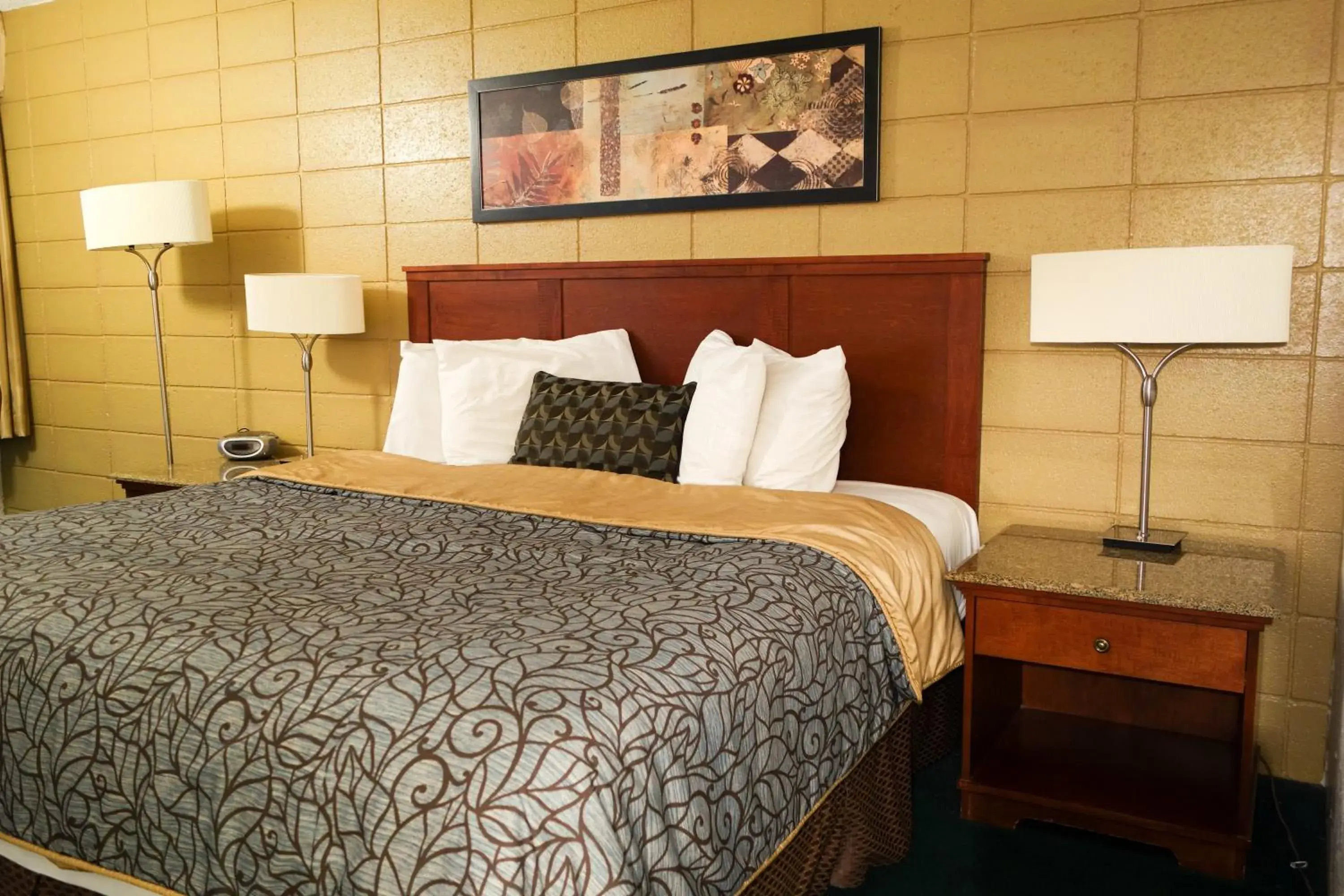 Bed in Cabana Inn - Boise