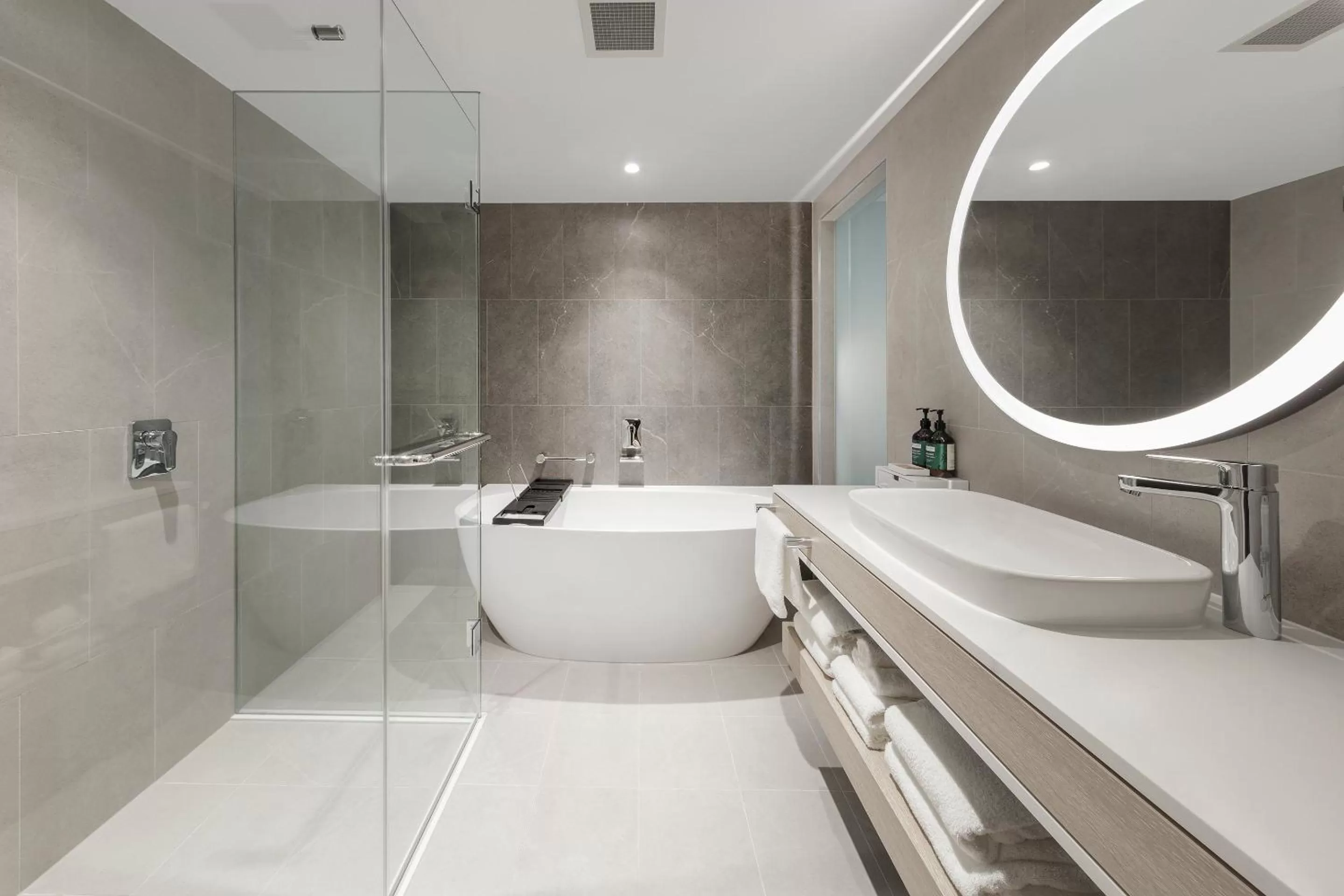 Bathroom in Crowne Plaza Hawkesbury Valley by IHG