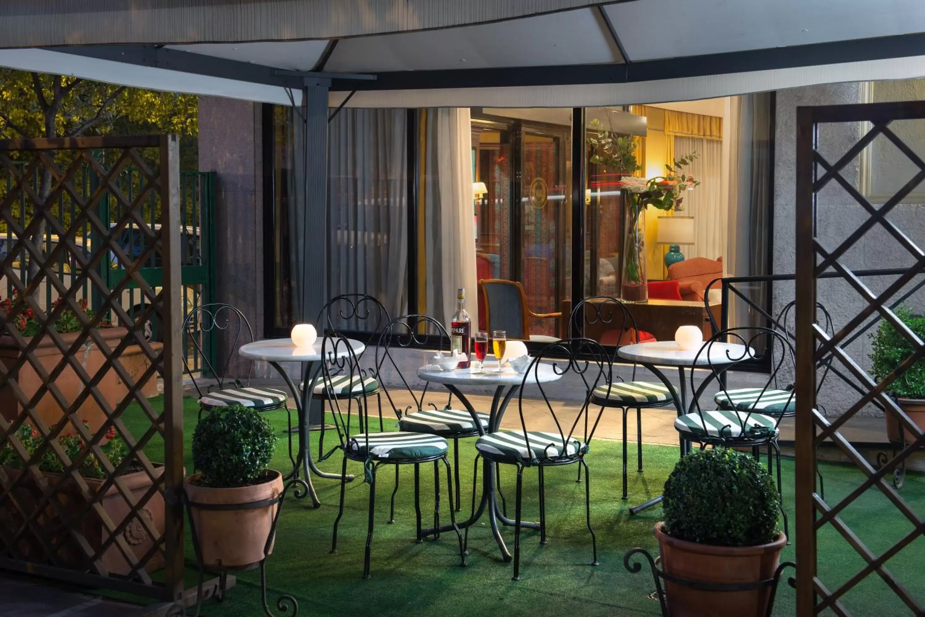 Balcony/Terrace in Hotel Santa Costanza by OMNIA hotels