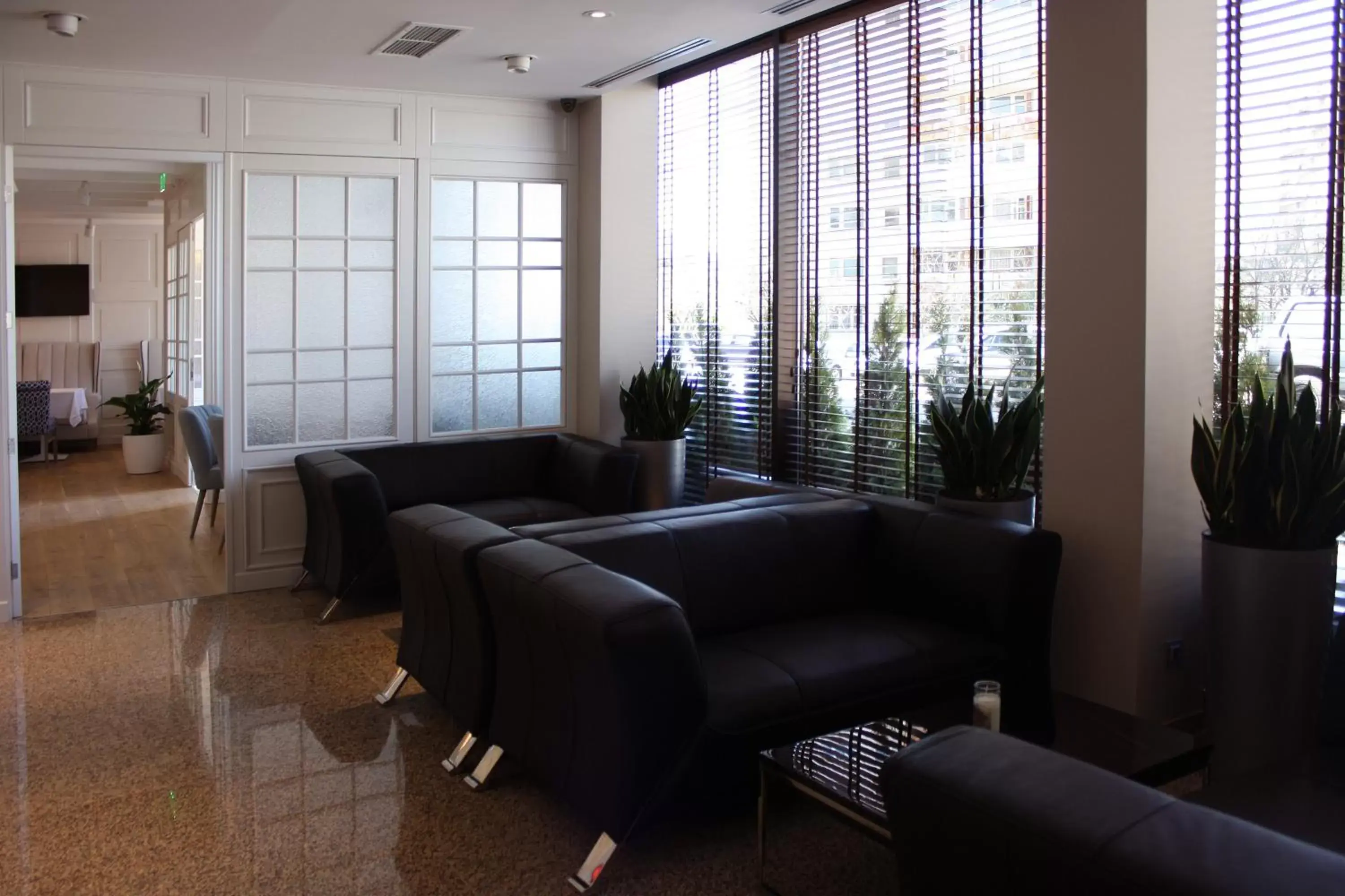 Lobby or reception, Seating Area in Olives City Hotel - Free Parking