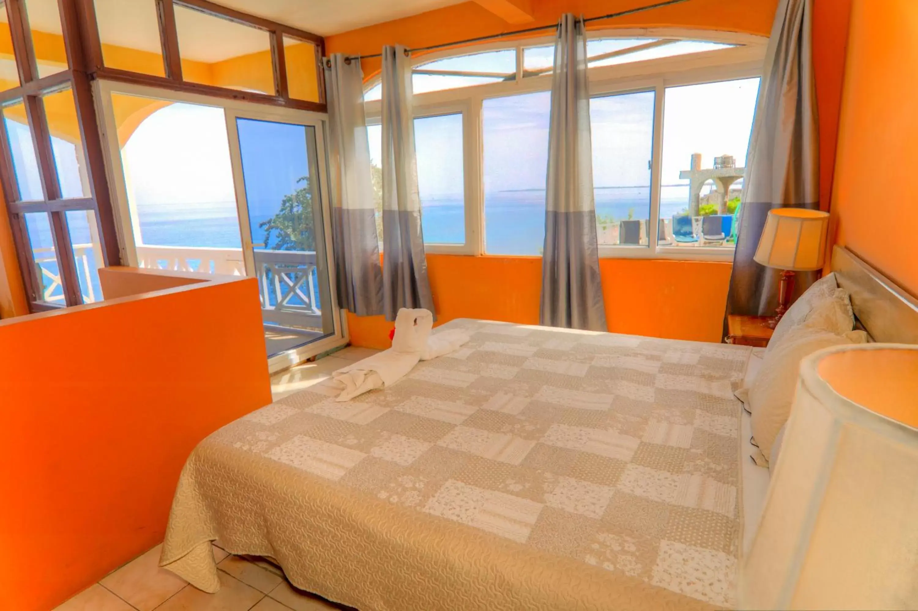 Bedroom, Sea View in Home Sweet Home Resort