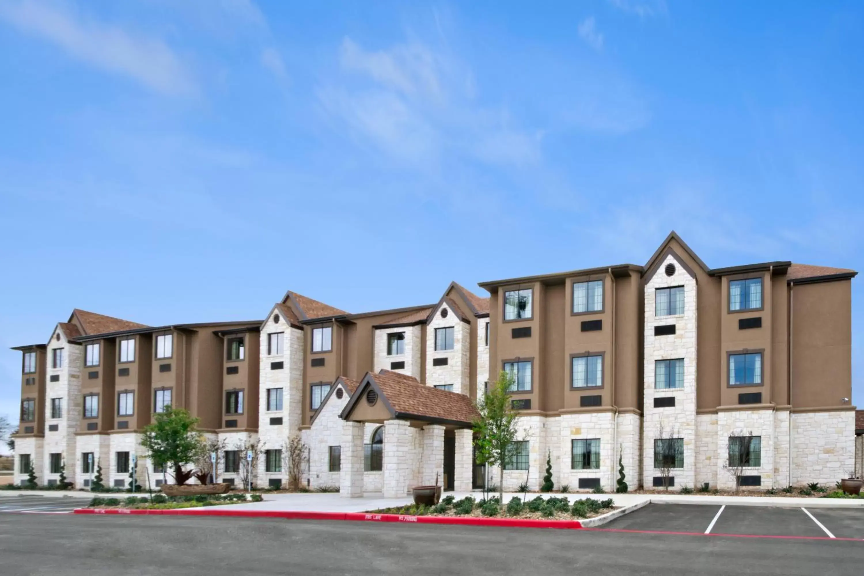 Facade/entrance, Property Building in Microtel Inn & Suites by Wyndham Round Rock