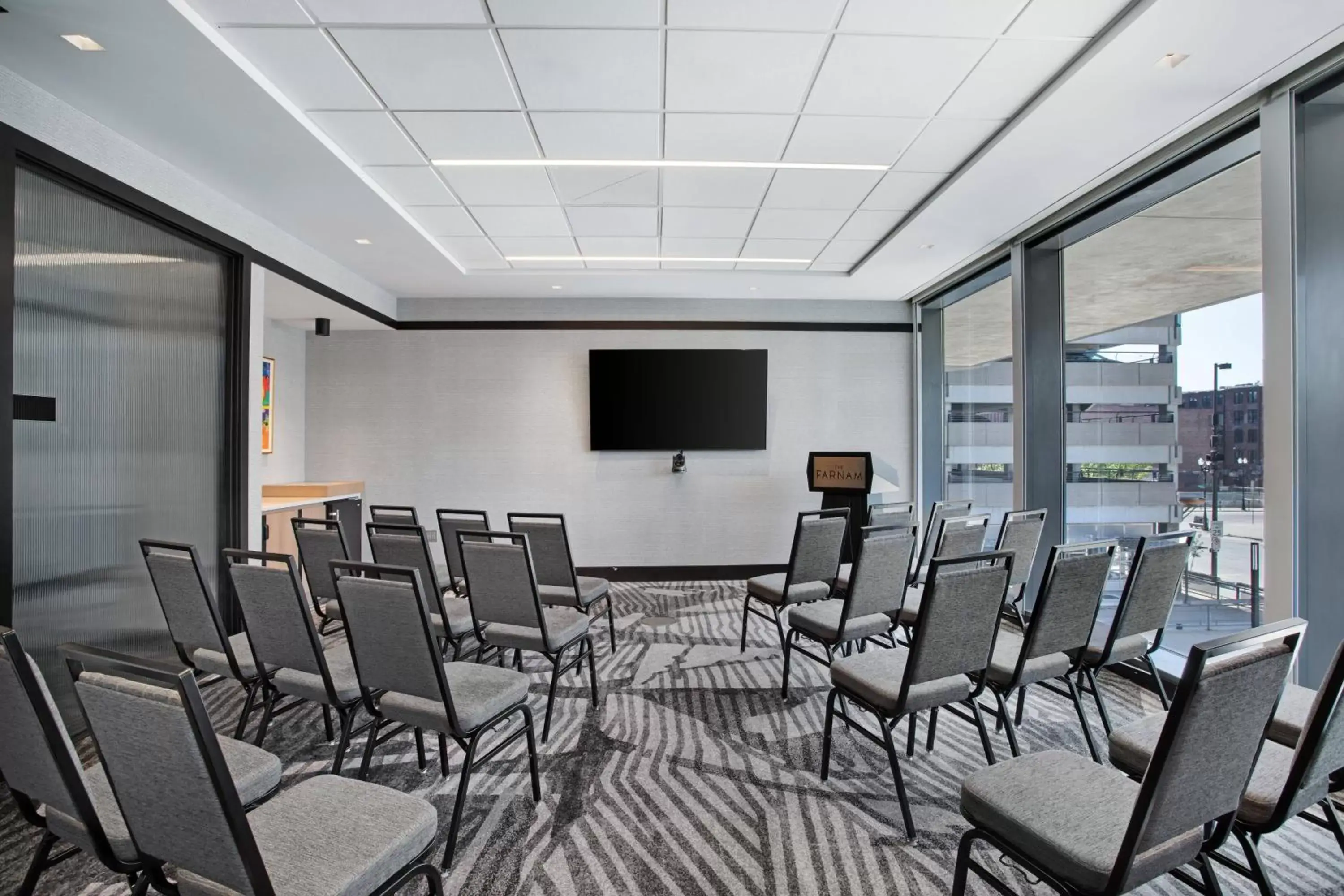 Meeting/conference room in The Farnam, Autograph Collection