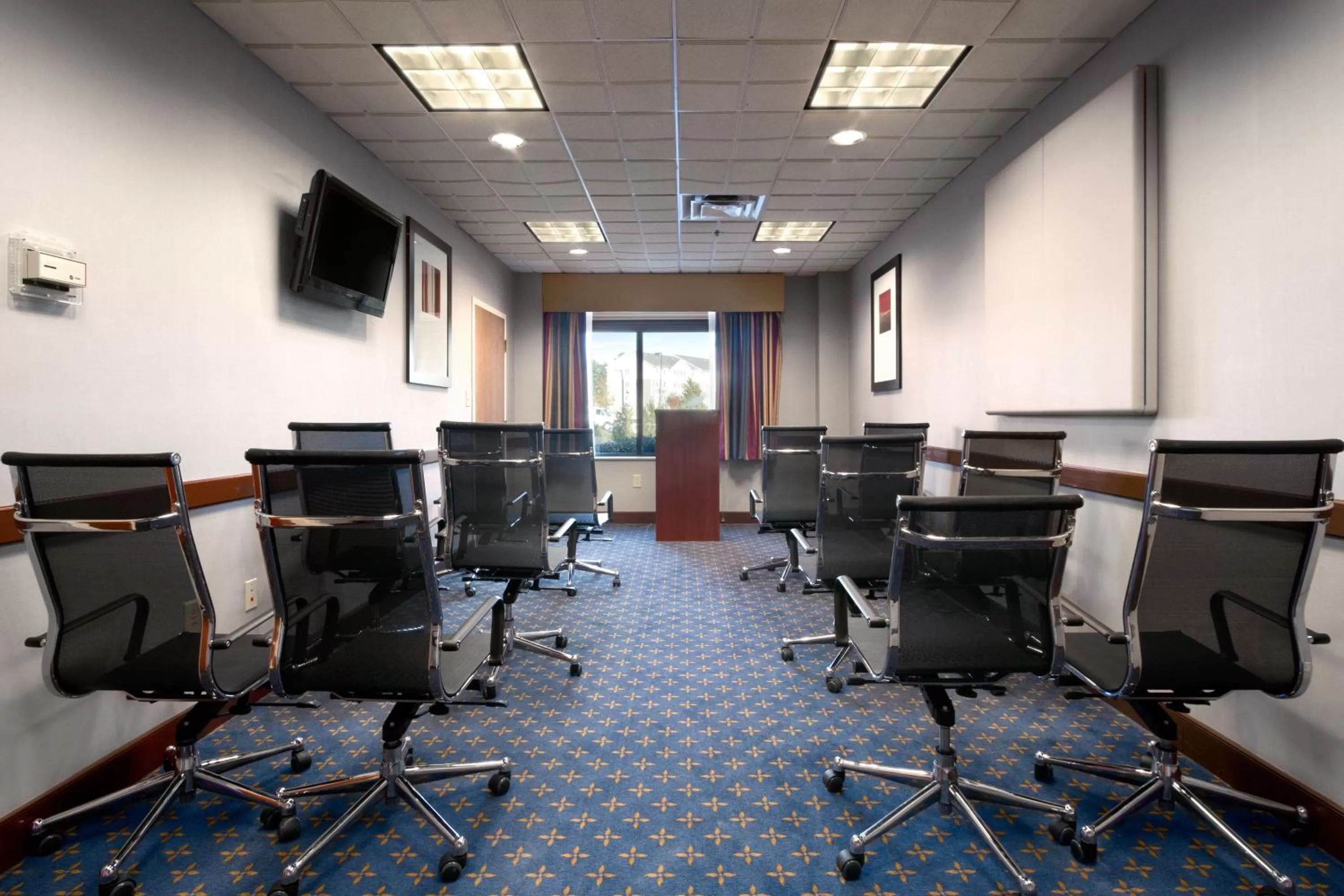 Meeting/conference room in Wingate by Wyndham Augusta Fort Eisenhower