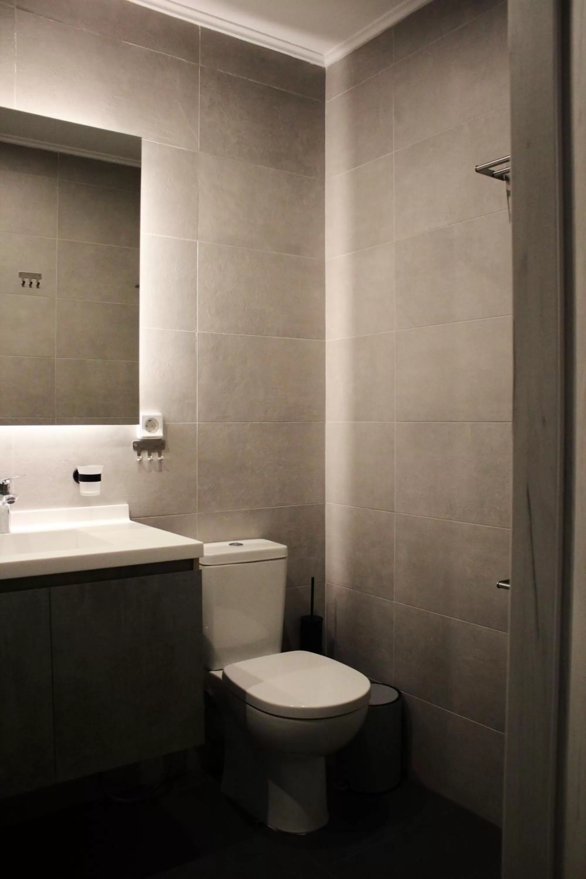 Toilet in Exarchia House Project