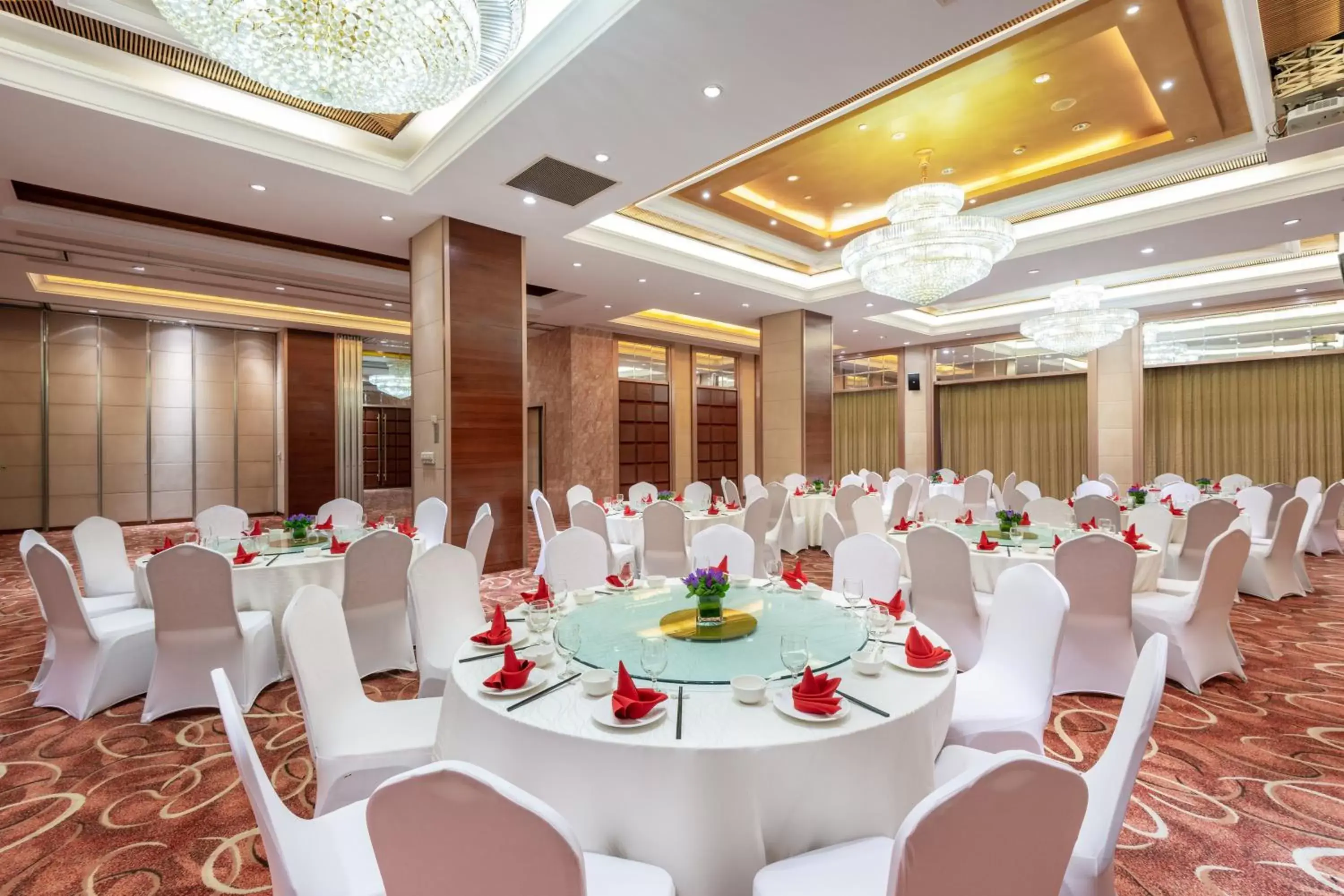 Banquet/Function facilities, Banquet Facilities in Holiday Inn Shanghai Pudong Nanpu, an IHG Hotel