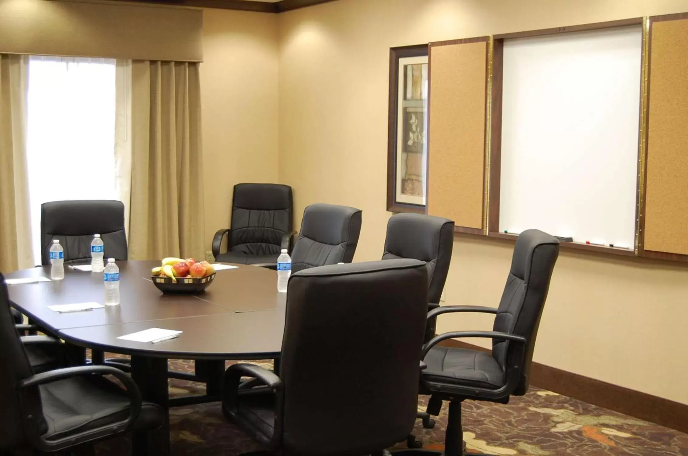 Meeting/conference room, Business Area/Conference Room in Hampton Inn Geneseo