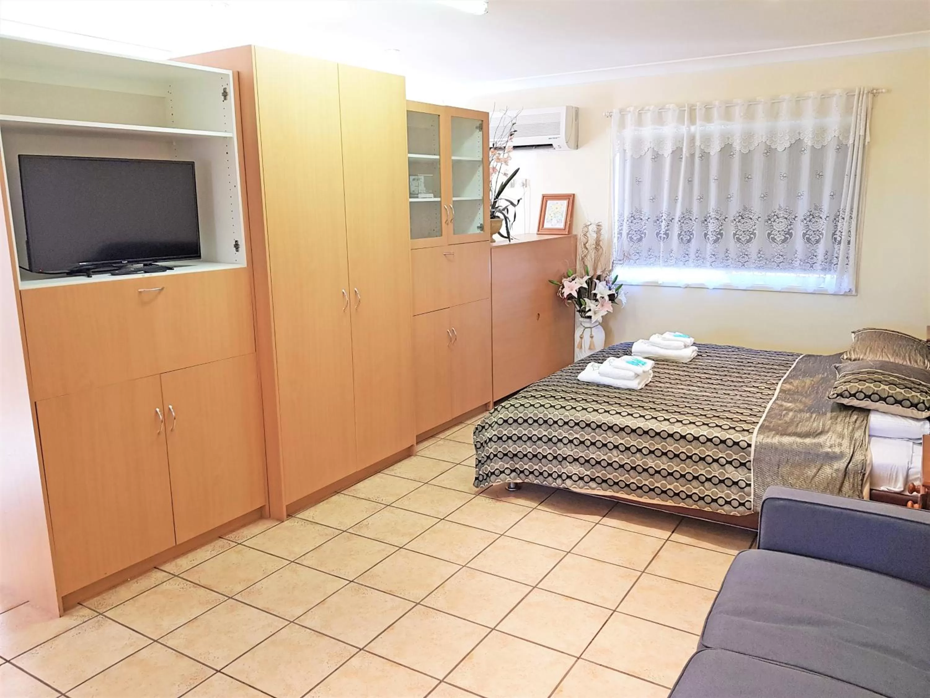 Bedroom, Bed in Maria Motel