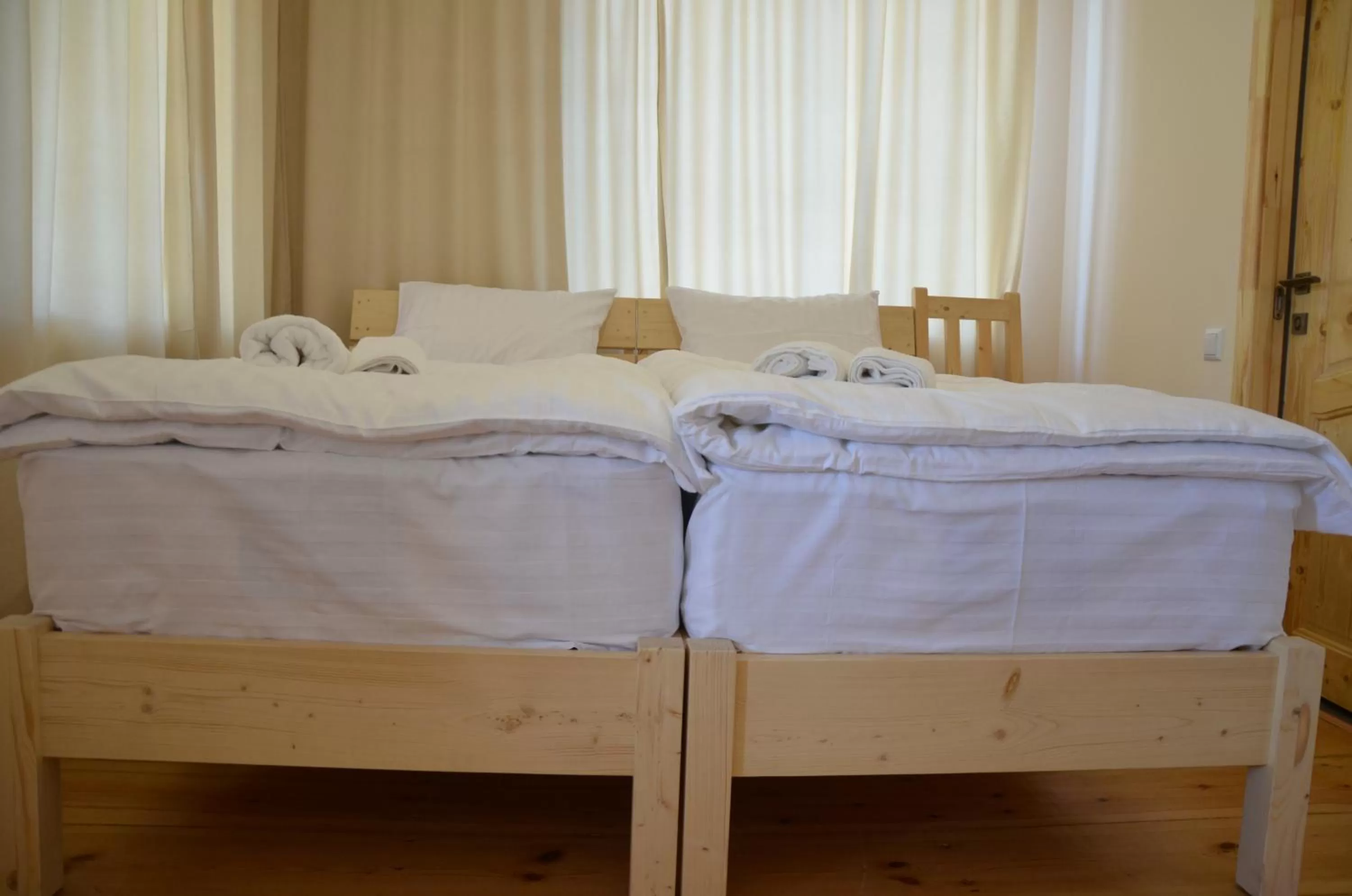 Bed in Petit Dilijan