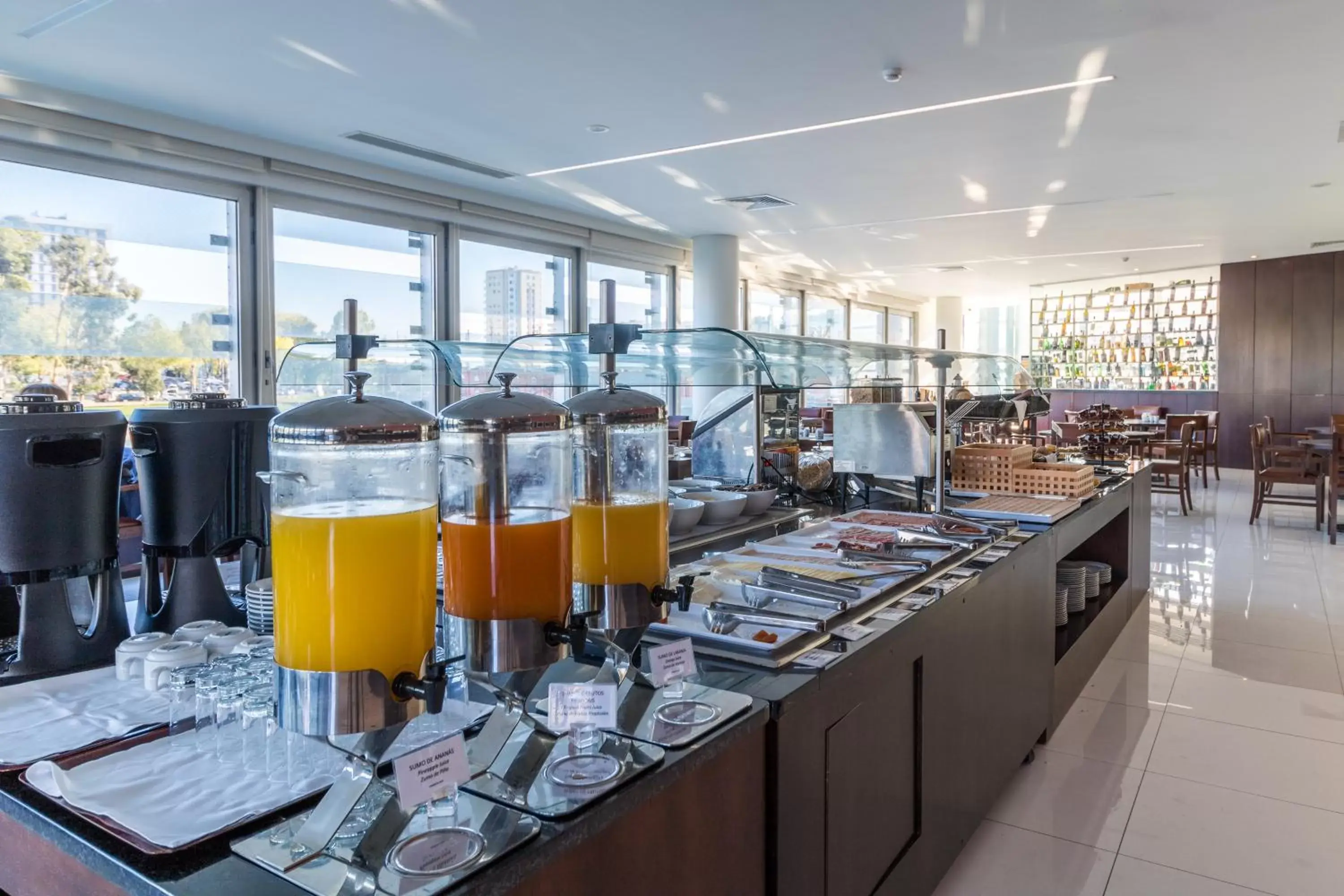 Non alcoholic drinks, Restaurant/Places to Eat in Melia Ria Hotel & Spa