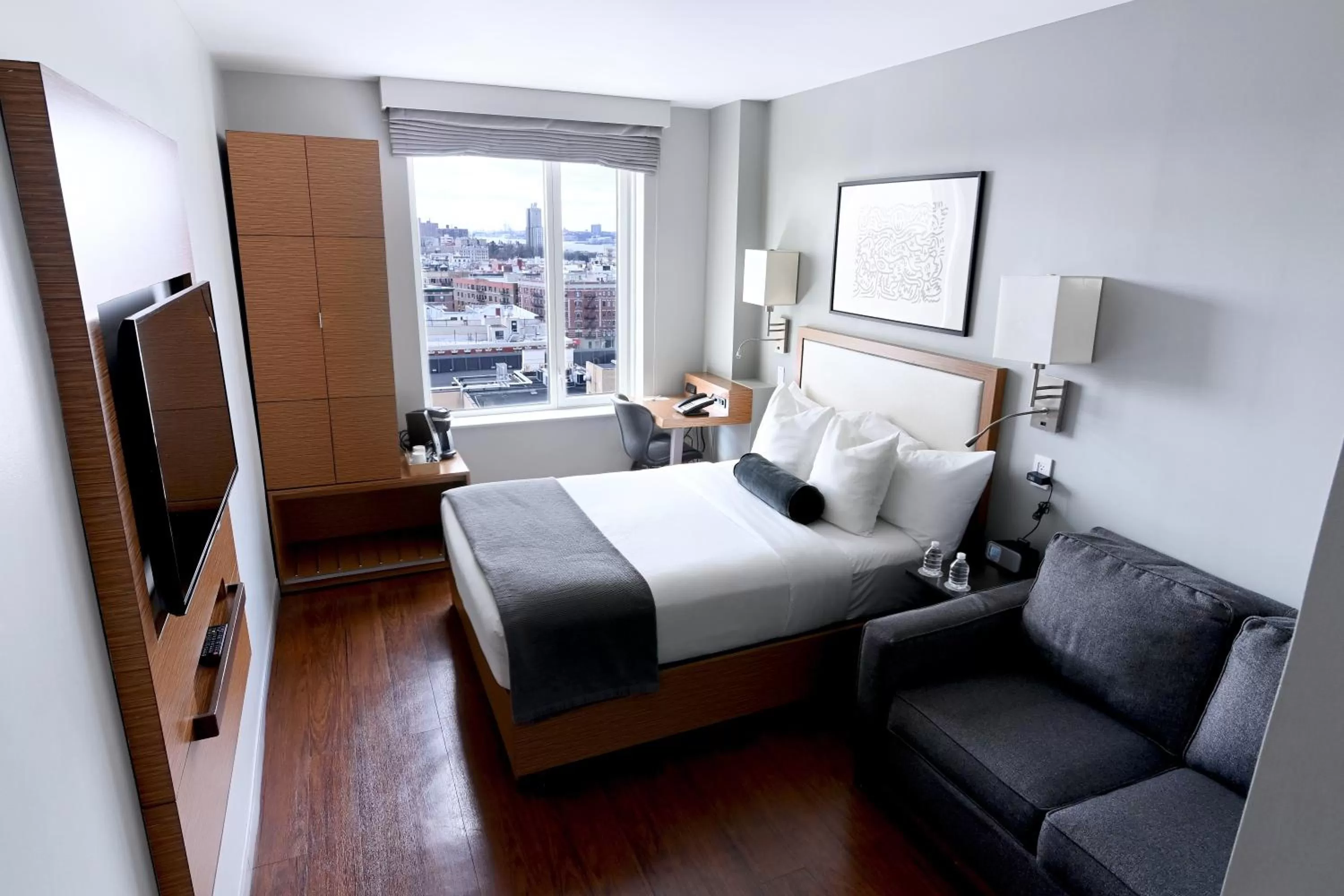 Bed in Edge Hotel Washington Heights