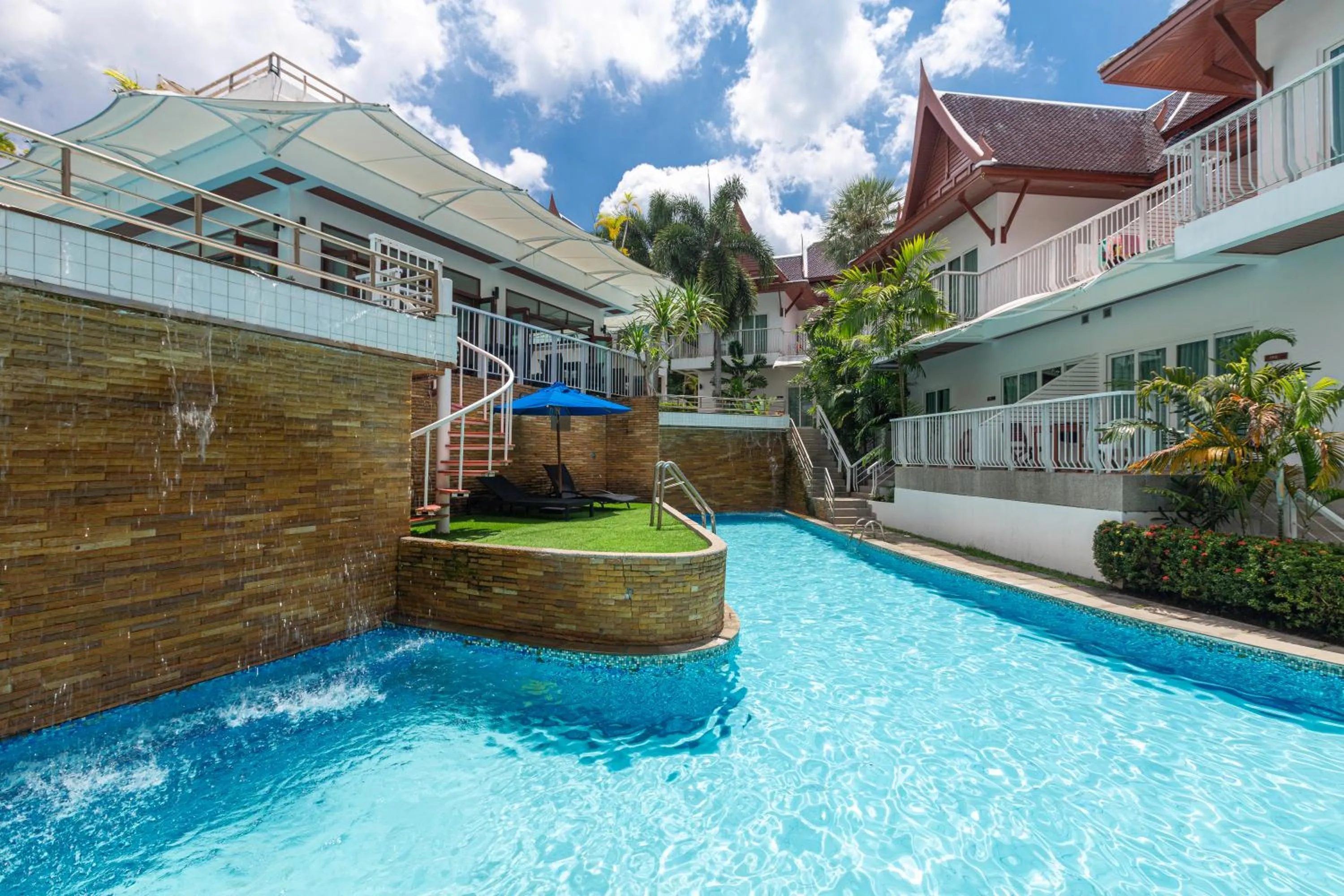 Swimming pool in Phunawa Resort Phuket Karon Beach - SHA Plus