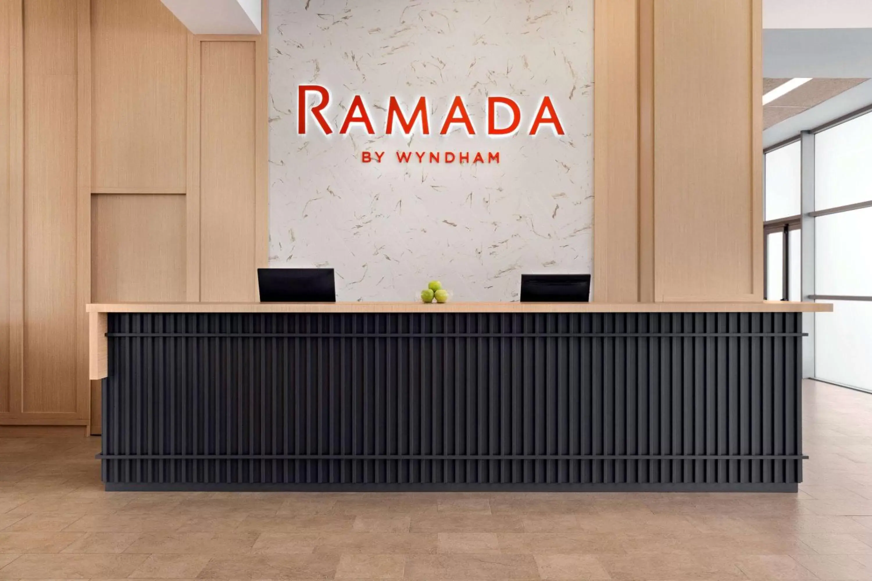 Lobby or reception in Ramada by Wyndham Madrid Getafe