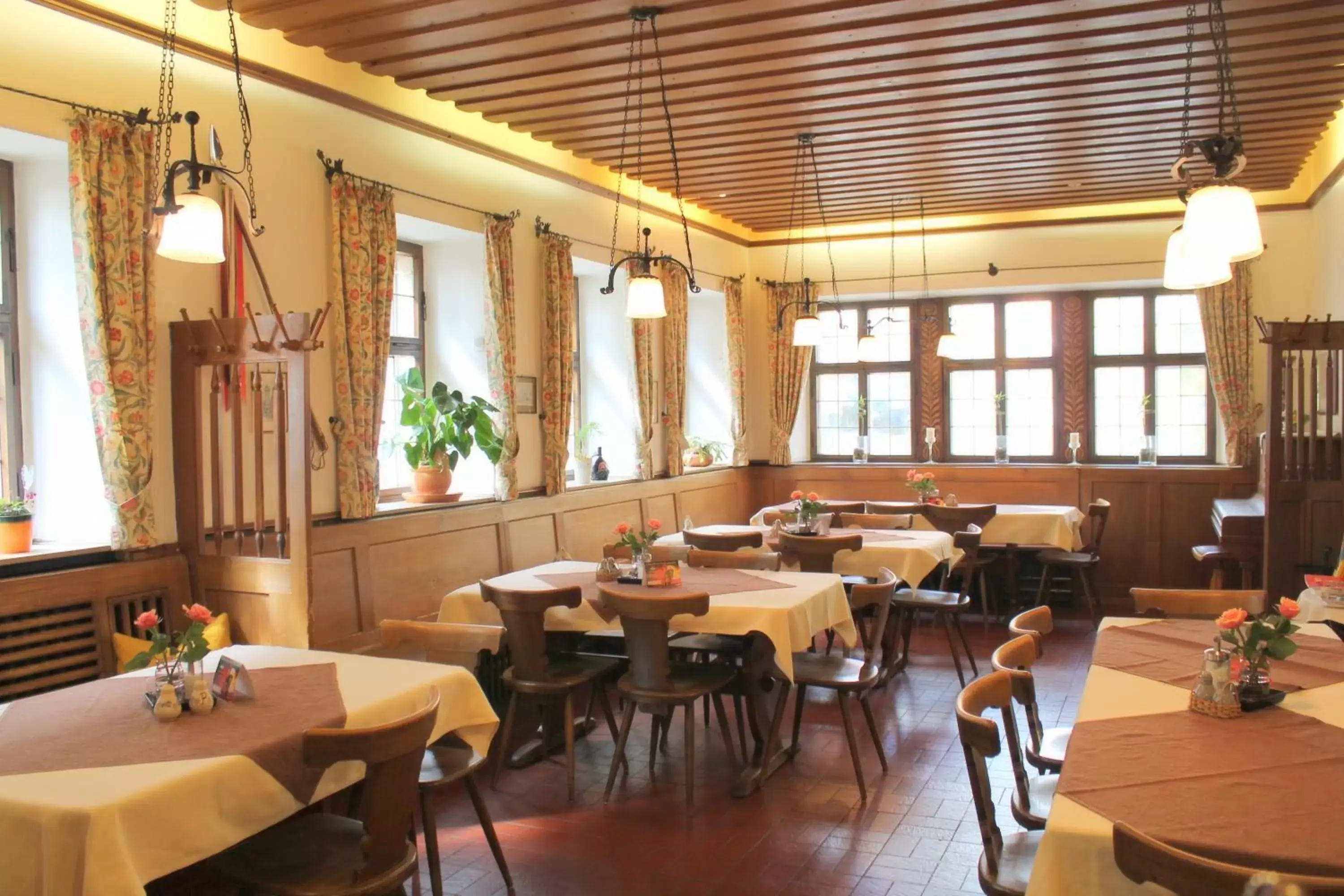 Restaurant/Places to Eat in Hotel Zum Breiterle