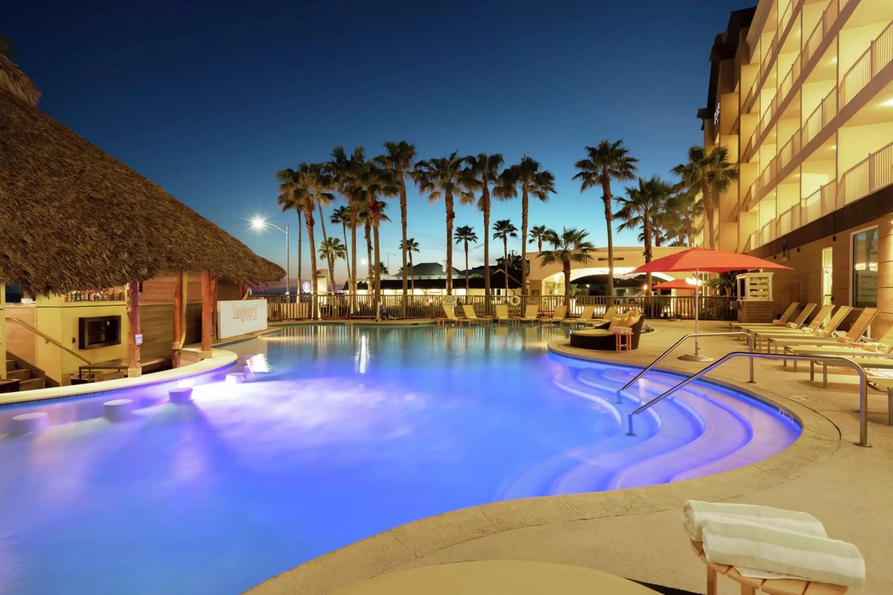 Pool view, Swimming Pool in DoubleTree by Hilton Galveston Beach