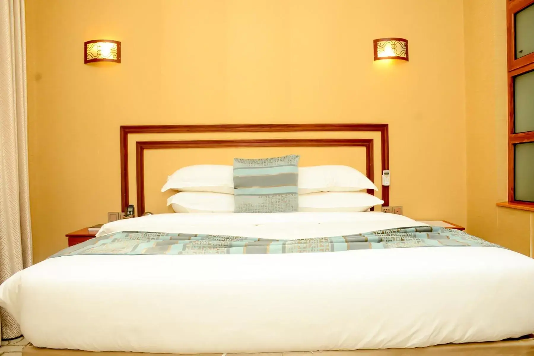 Deluxe Room in Kim Hotel Deluxe Room in Kim Hotel