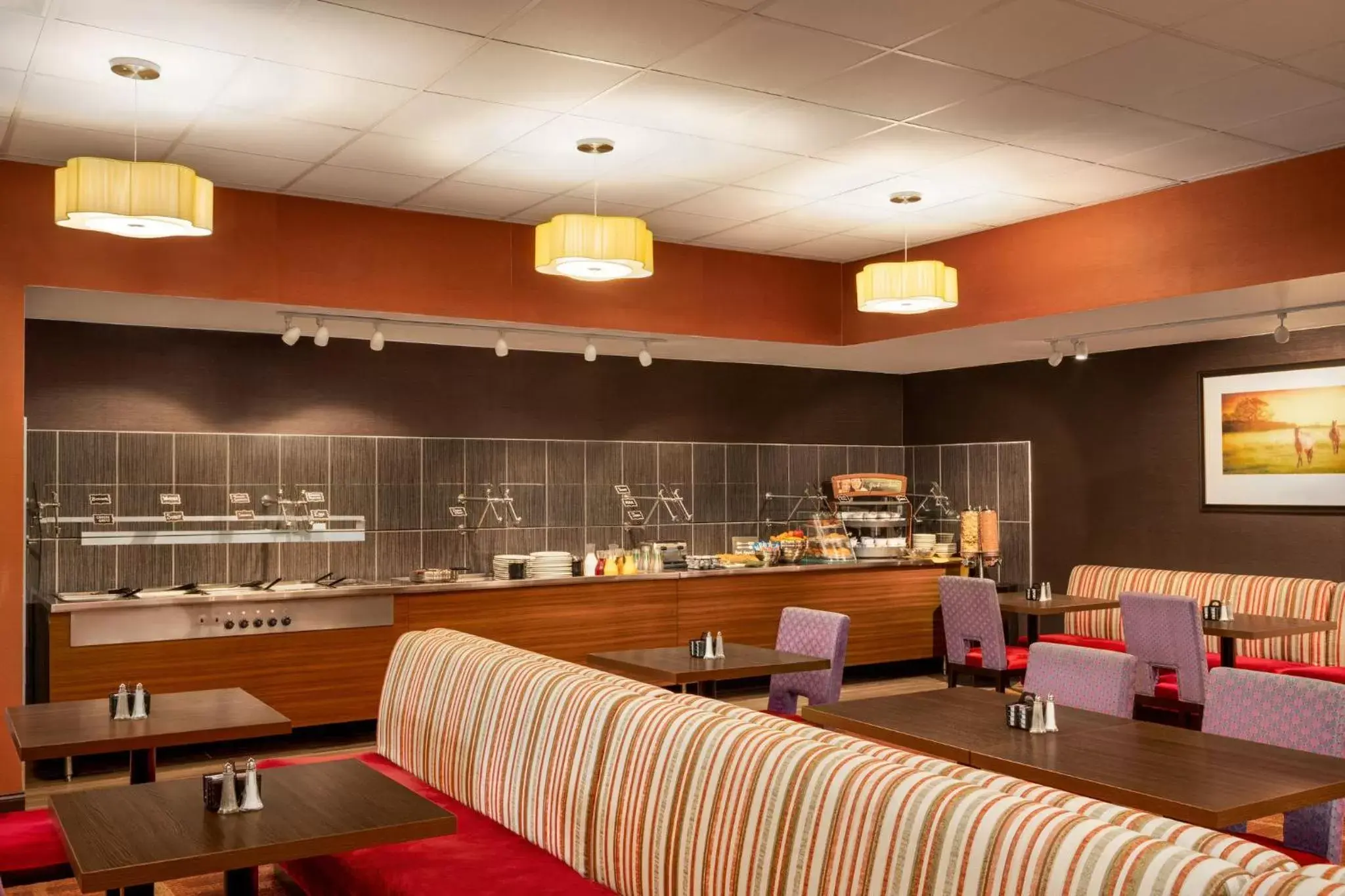 Restaurant/Places to Eat in Holiday Inn Louisville East - Hurstbourne, an IHG Hotel