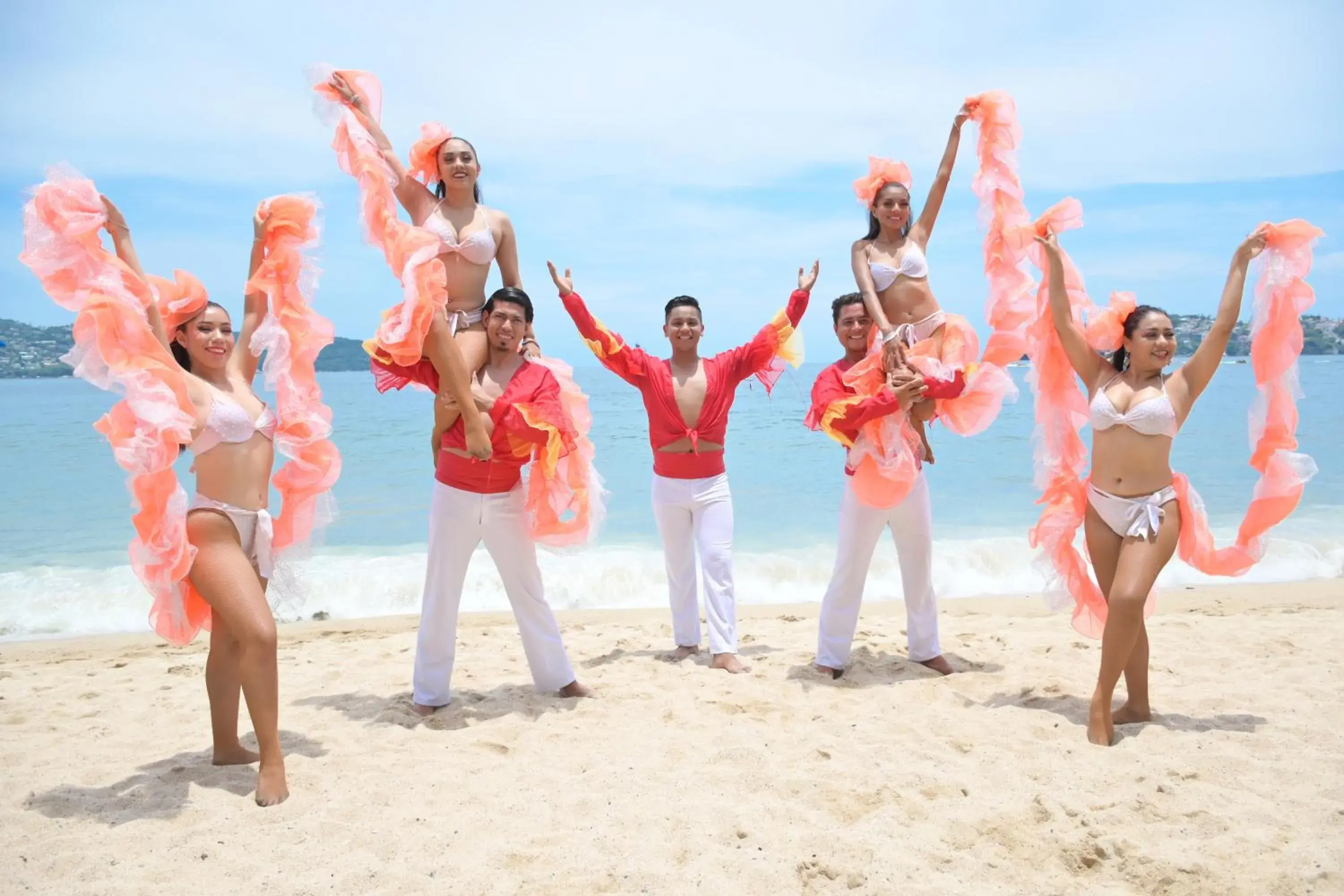Entertainment, Beach in Ritz Acapulco All Inclusive